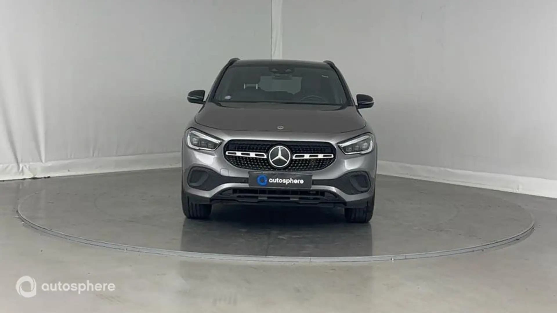 Mercedes-Benz GLA 200 200 163ch Progressive Line 7G-DCT - 2