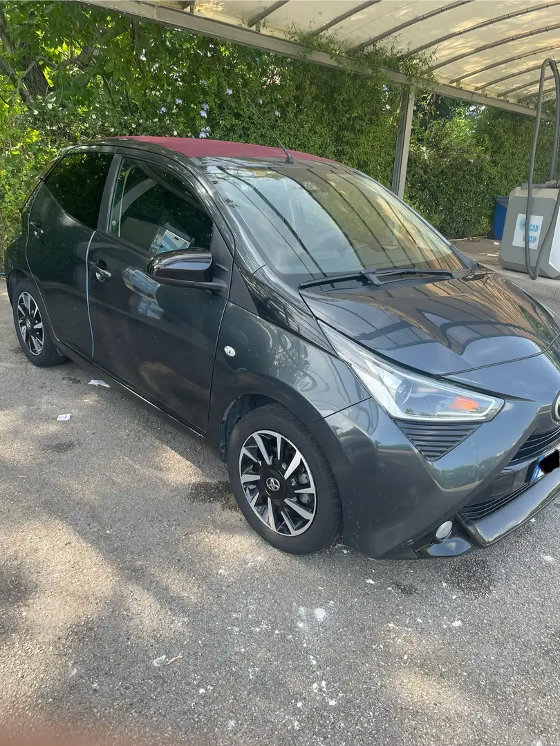 Toyota Aygo 5p 1.0 x-clusiv 72cv - 1