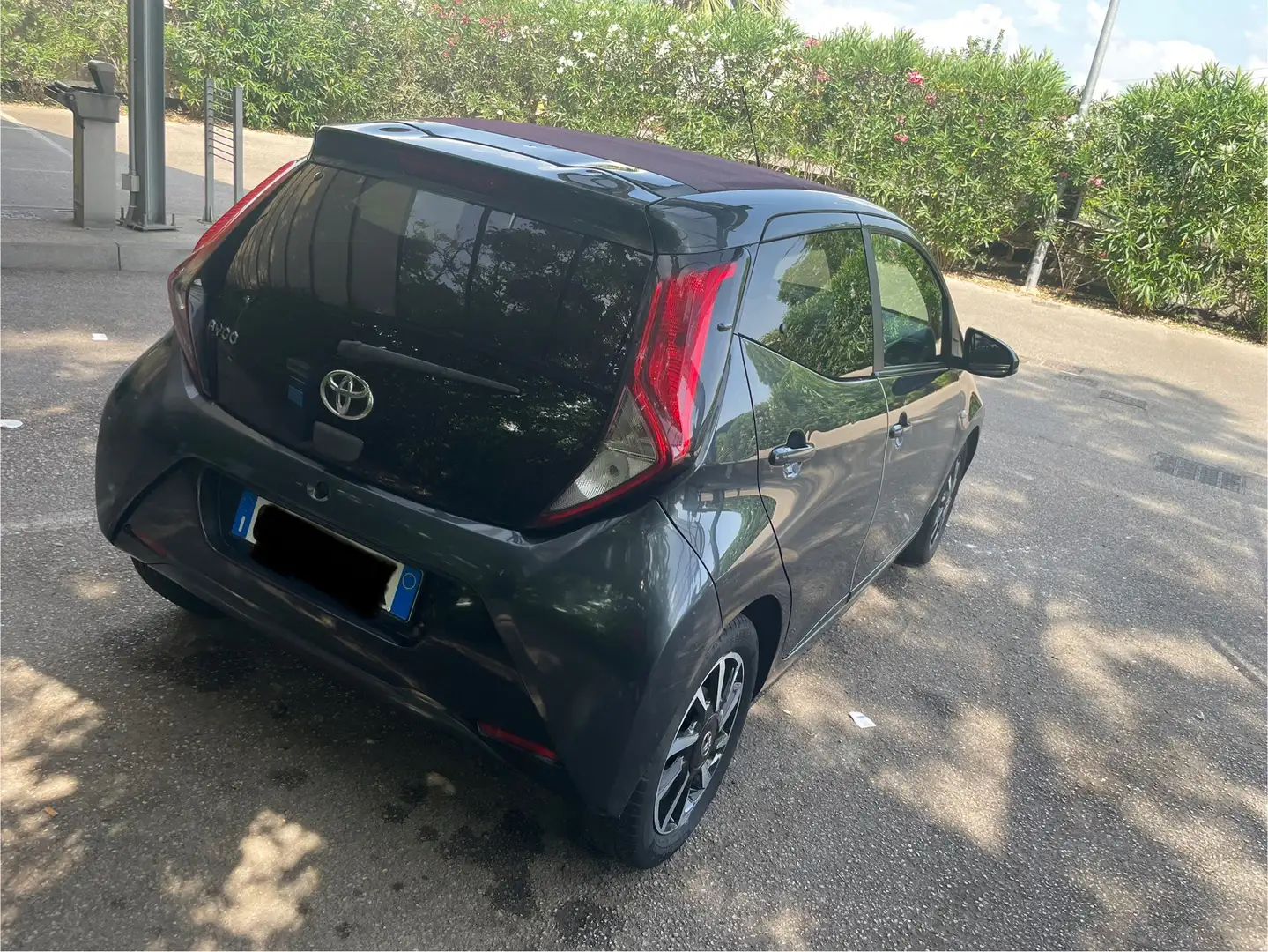 Toyota Aygo 5p 1.0 x-clusiv 72cv - 2