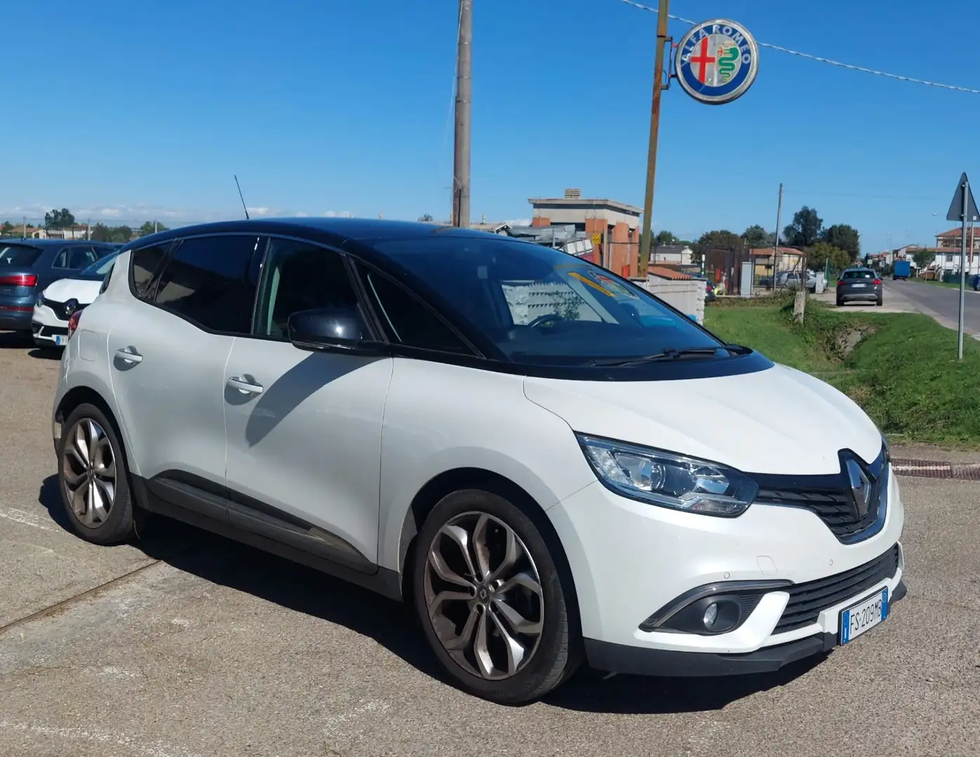 Renault Scenic Scénic dCi 8V 110 CV Energy Sport Edition2 Wit - 1