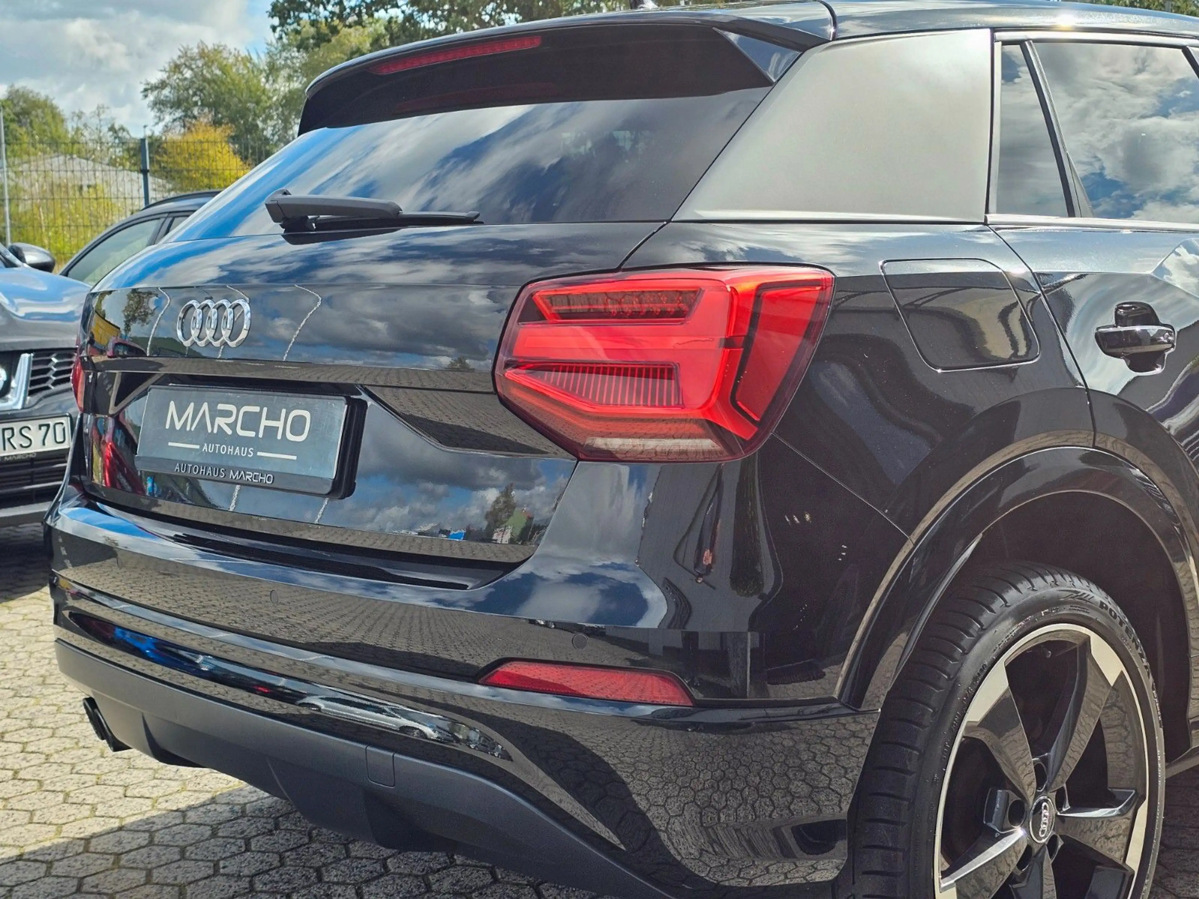 Audi Q2 S line Sport-Paket*Leder*MMI*LED*Soundsystem* — photo 8