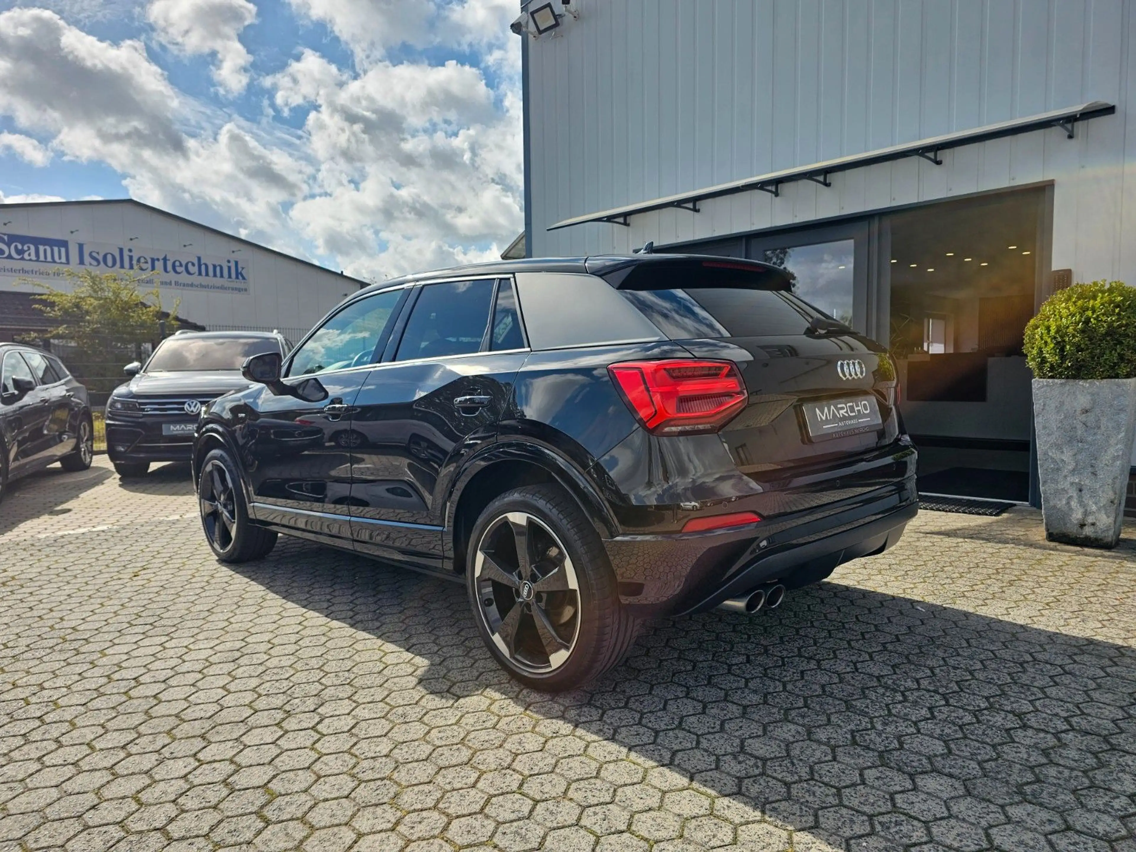 Audi Q2 S line Sport-Paket*Leder*MMI*LED*Soundsystem* — photo 3