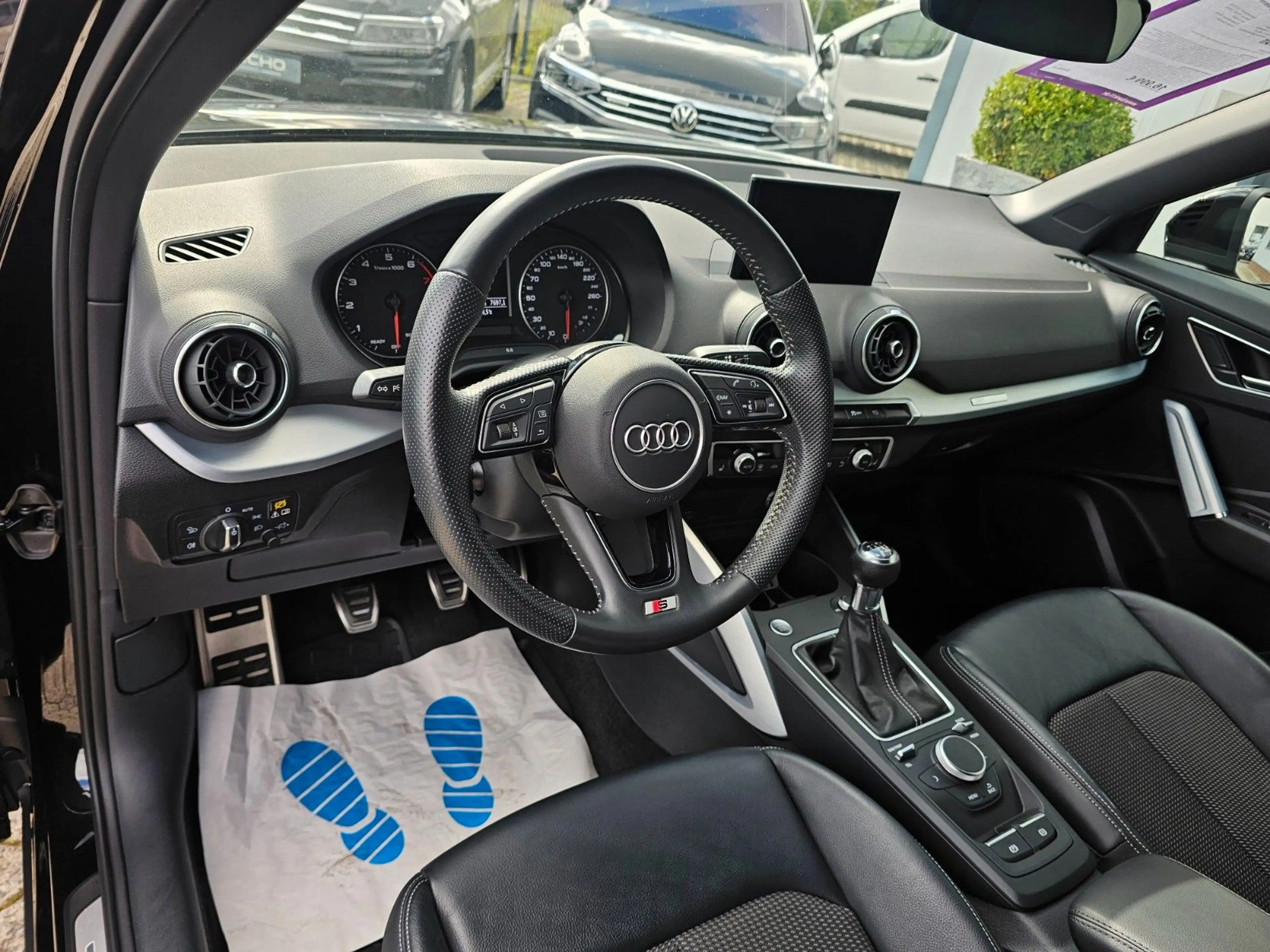 Audi Q2 S line Sport-Paket*Leder*MMI*LED*Soundsystem* — photo 11