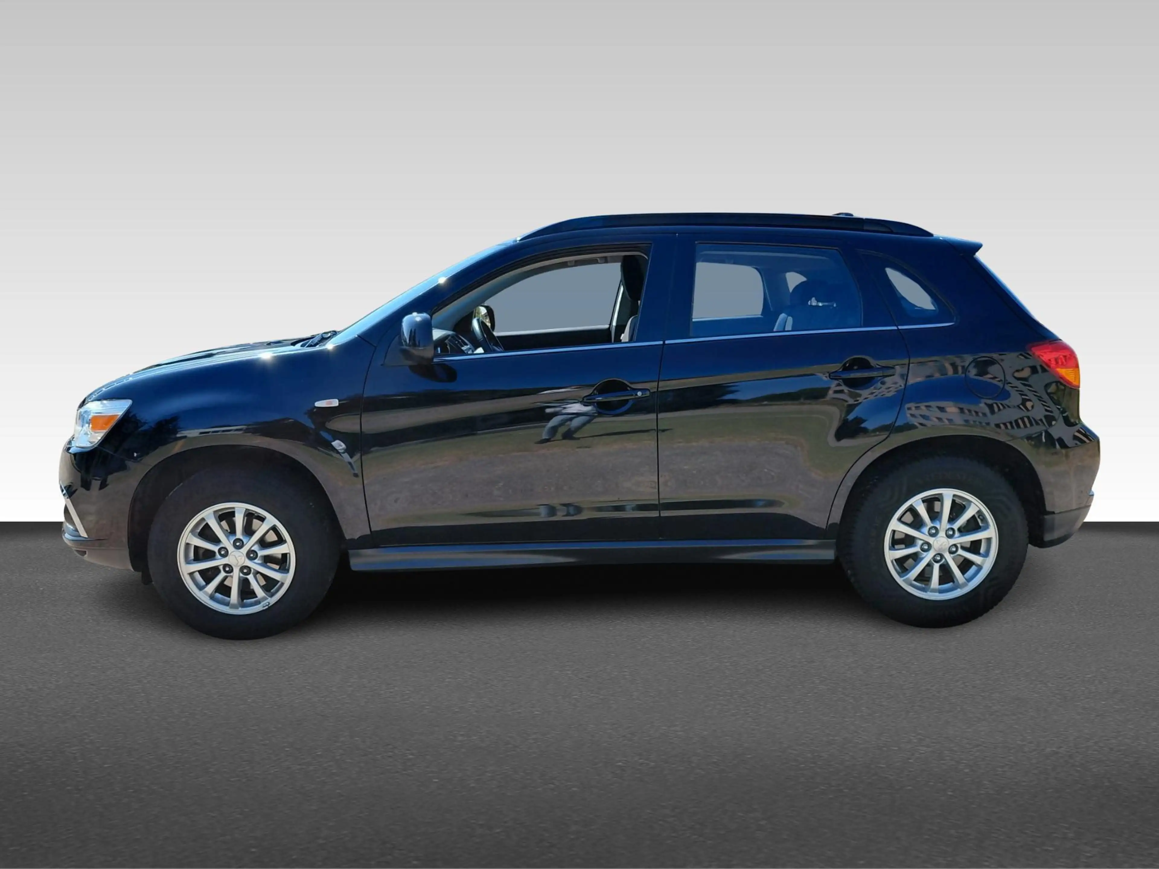 Mitsubishi ASX — photo 2