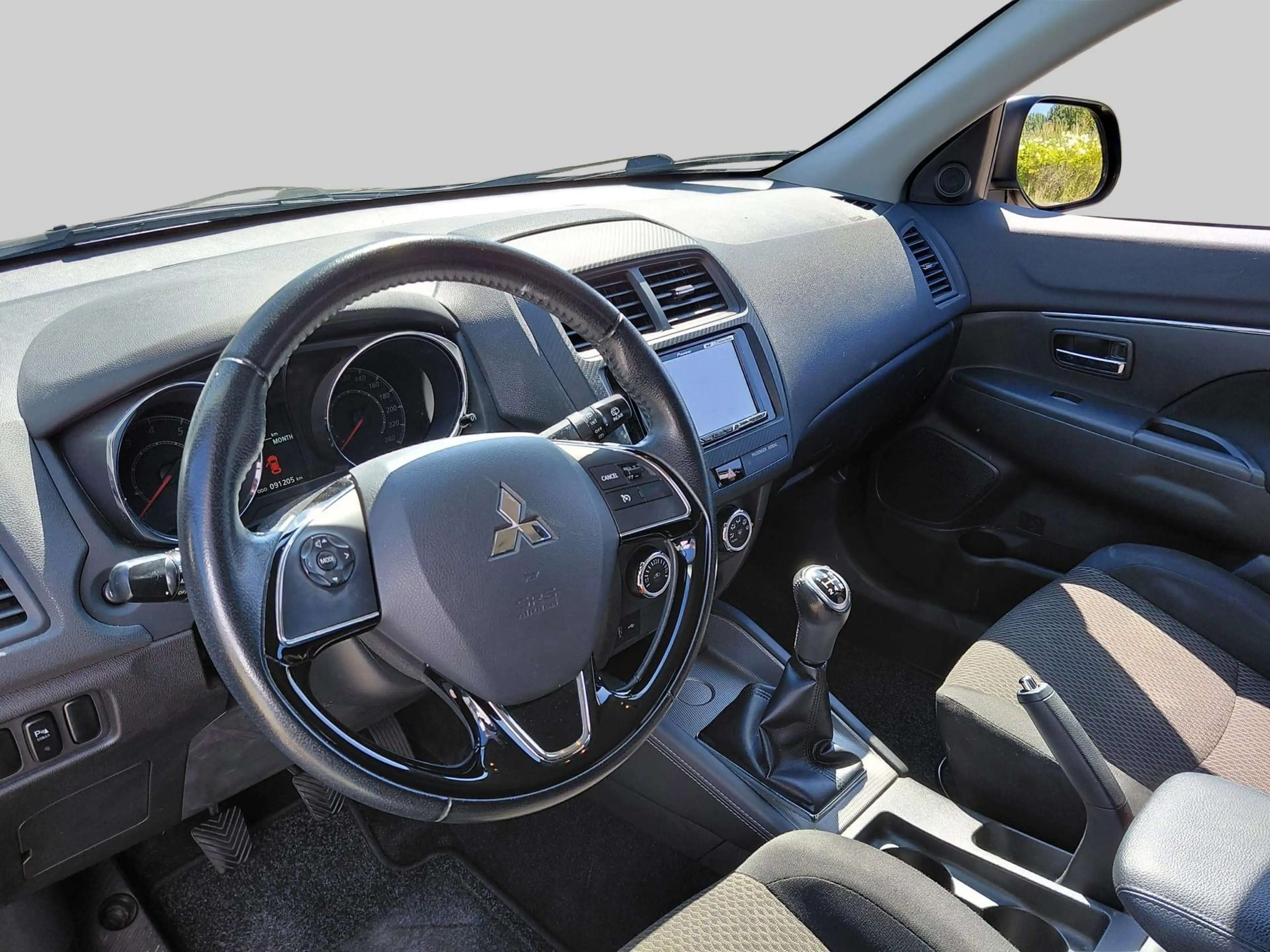 Mitsubishi ASX — photo 4