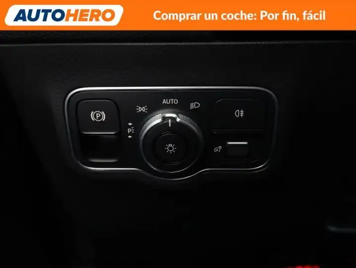 Mercedes-Benz GLA 2020, foto 36