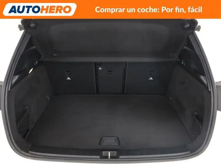 Mercedes-Benz GLA 2020, foto 18