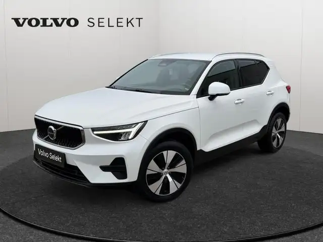 Volvo XC40 B3 Core / Essence
