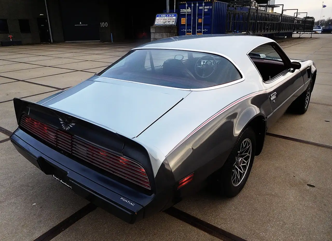 Pontiac Firebird Trans am pakket, foto 6