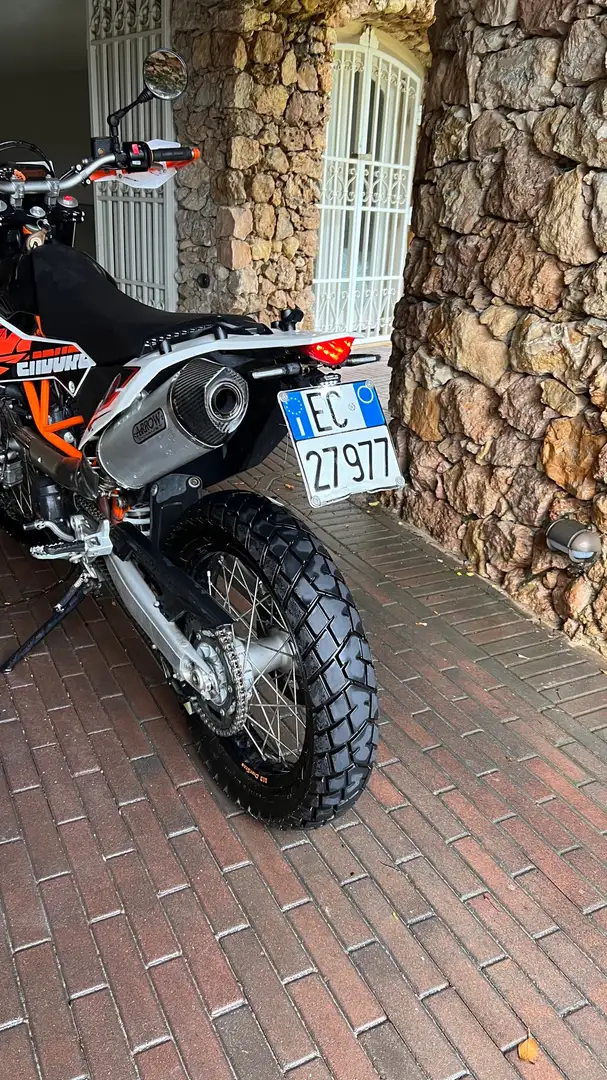 KTM 690 Enduro R - 2