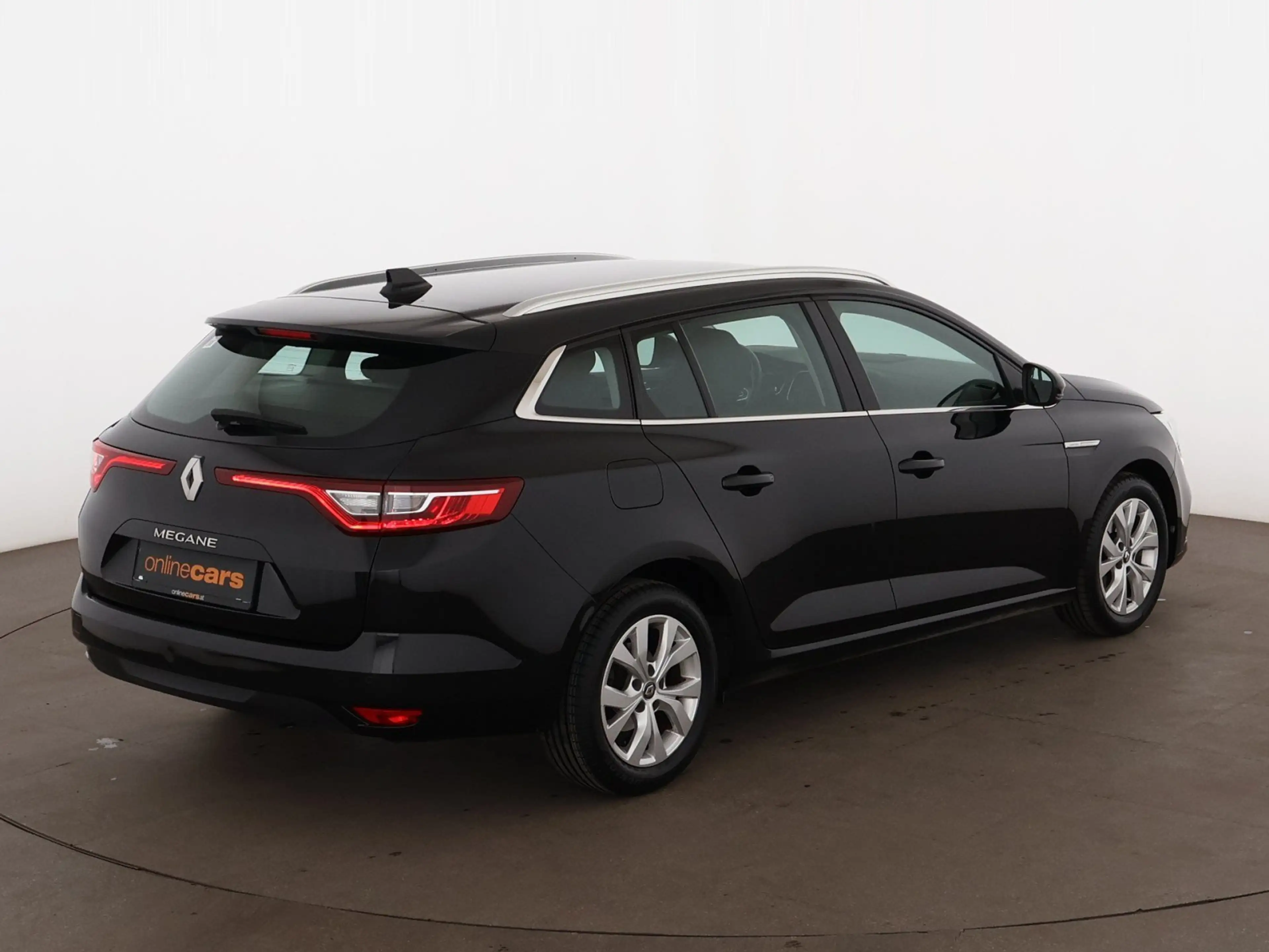 Renault Megane IV Grandtour 1.2 TCe Limited NAVI TEMPOMAT — photo 9
