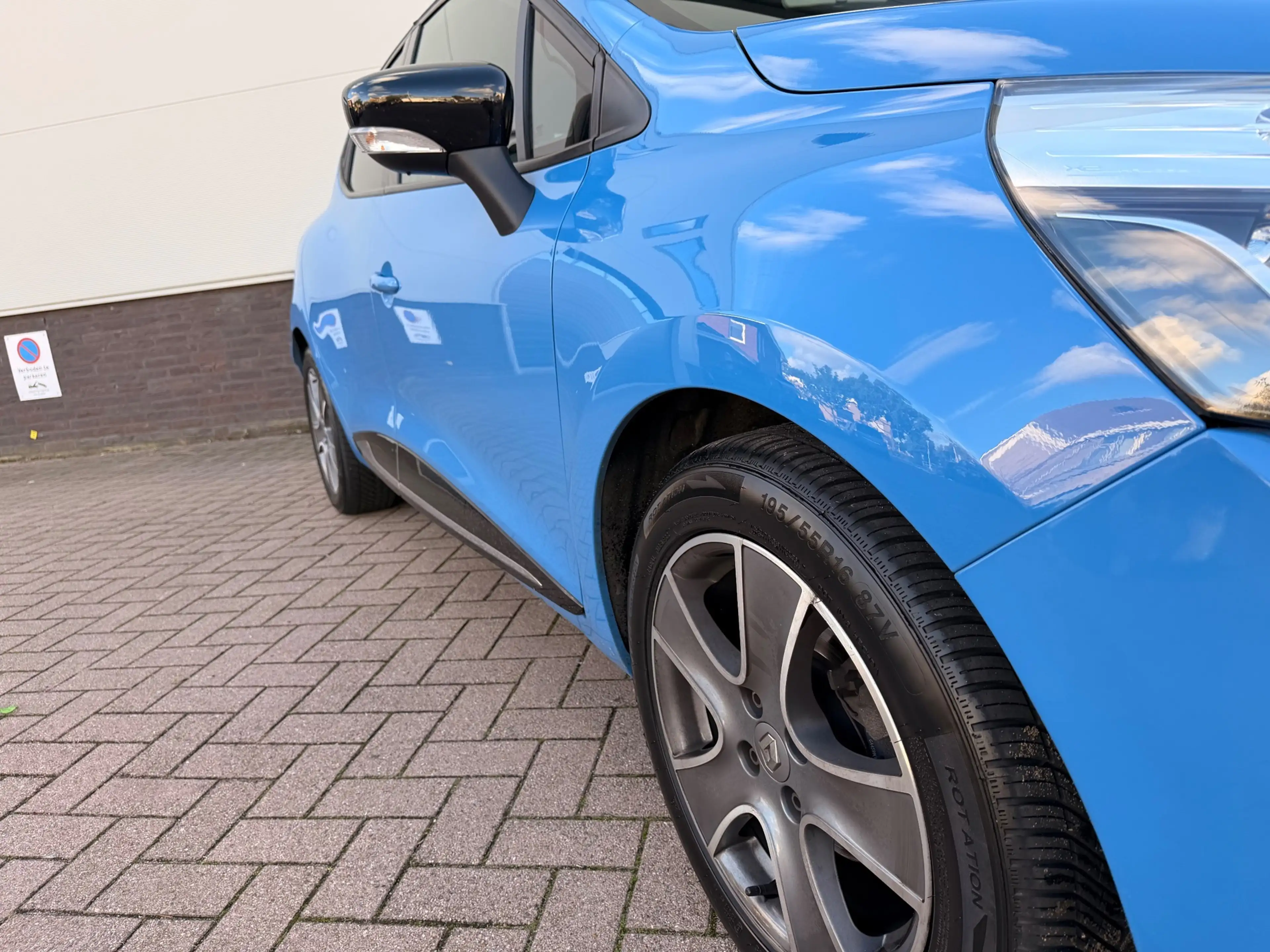 Renault Clio 0.9 TCe /Navi/Cruise-c/Airco/Aux/Mooie auto/Led/Tr — photo 10