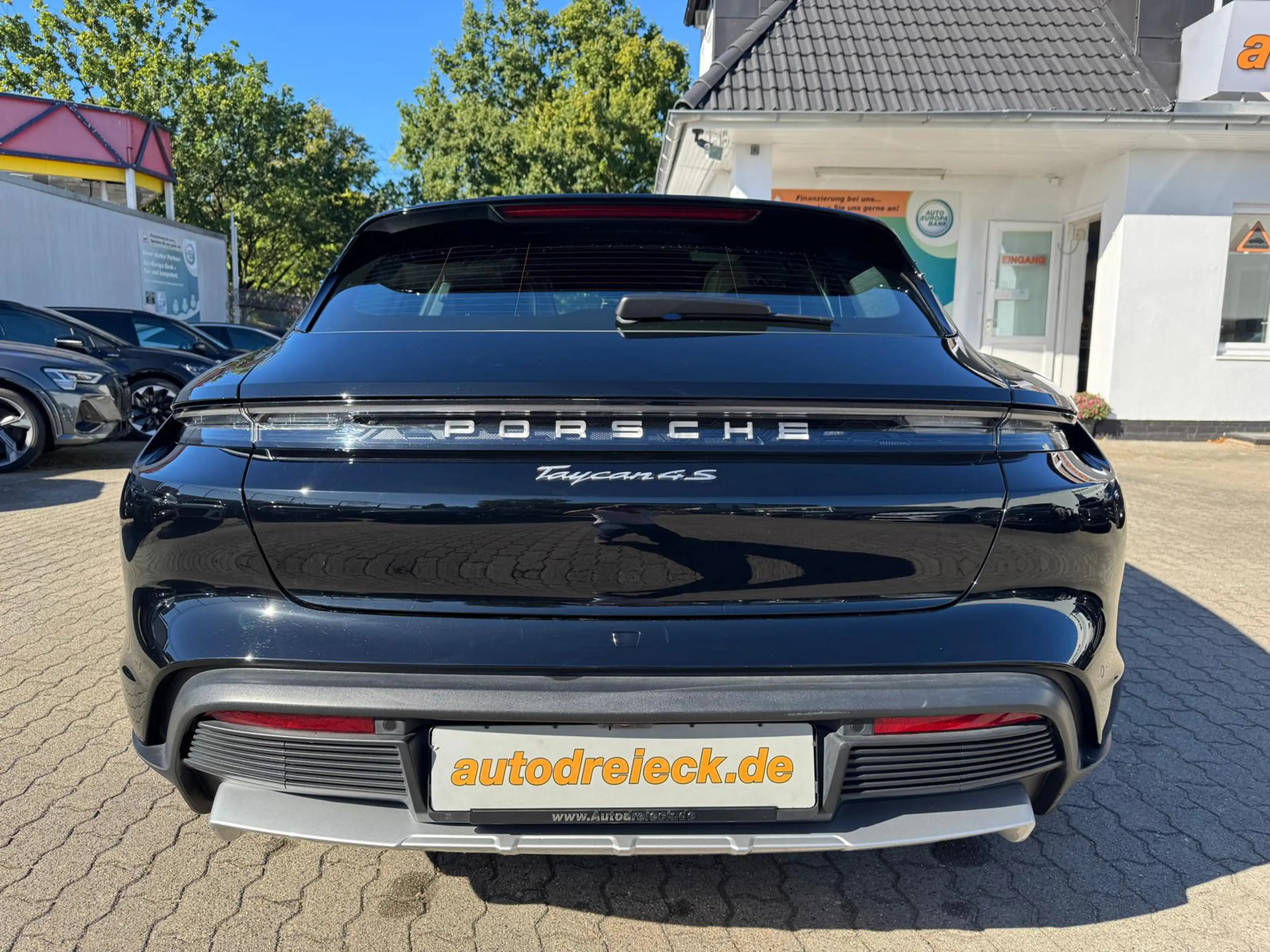 Porsche Taycan Cross Turismo 4 S ACC PANO BOSE MASSAGE — photo 8