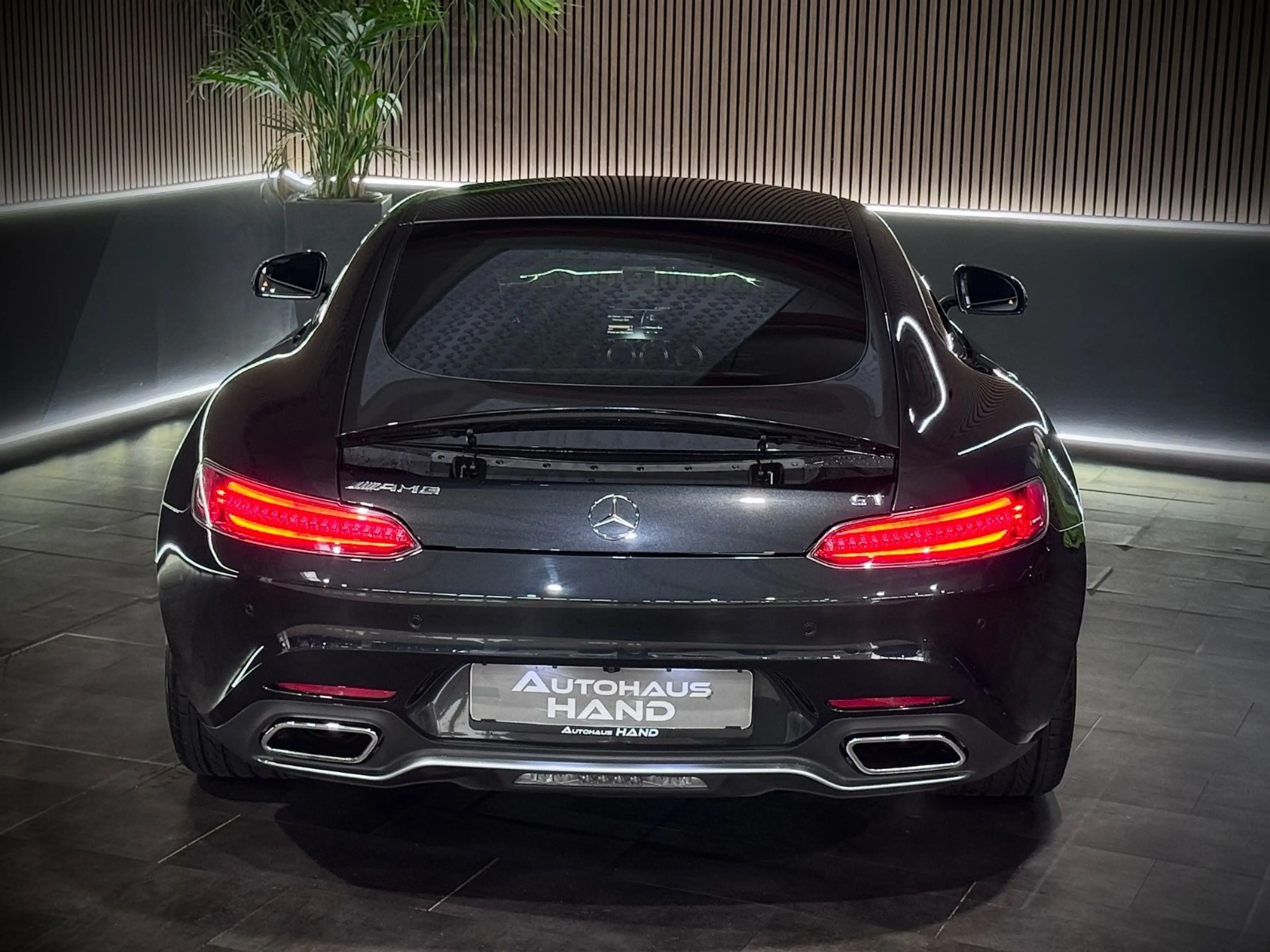 Mercedes-Benz AMG GT *4.0*COUPE*PANO*7G*BURMESTER*KAMERA*2.HD* — photo 8