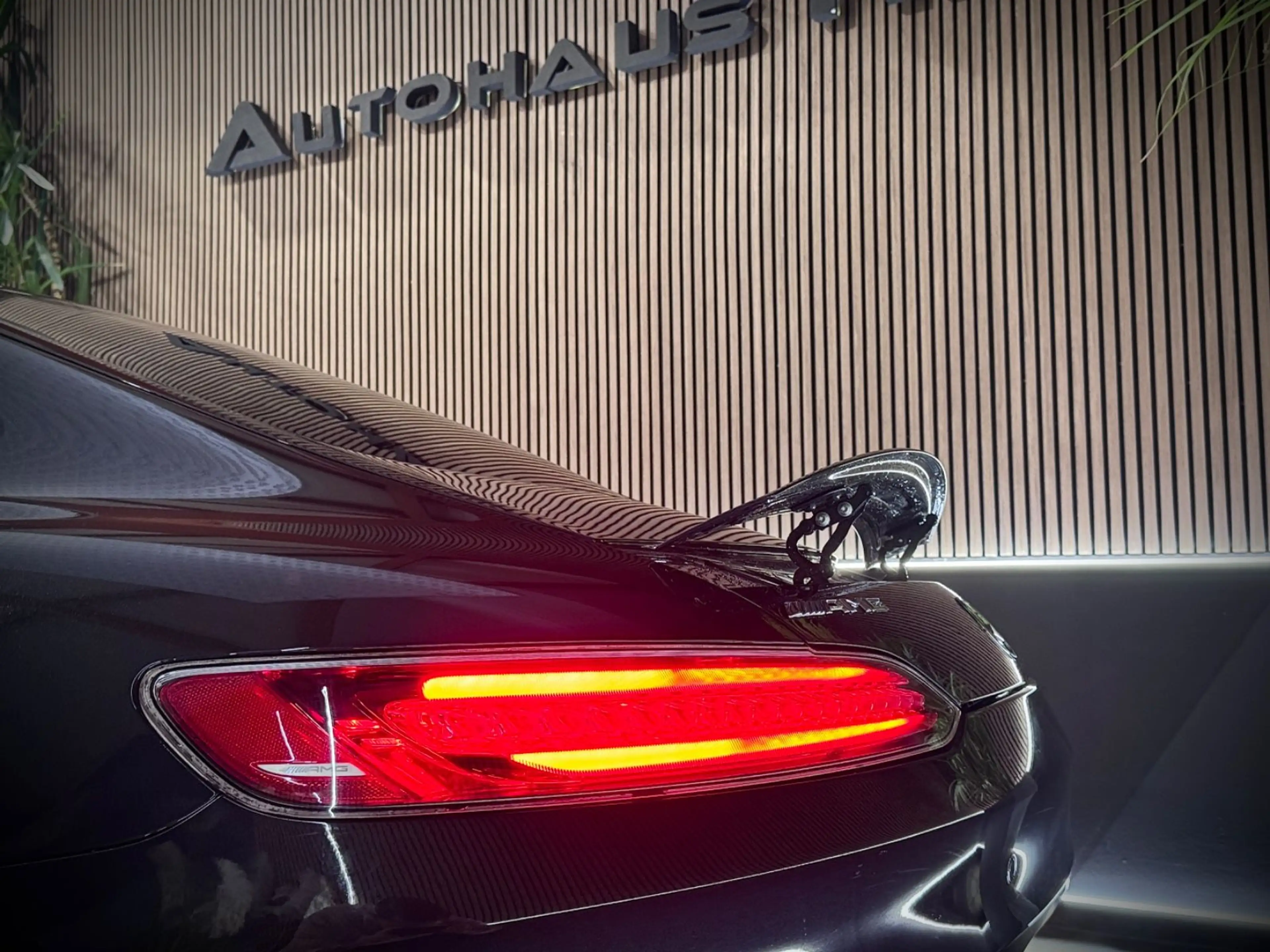 Mercedes-Benz AMG GT *4.0*COUPE*PANO*7G*BURMESTER*KAMERA*2.HD* — photo 6