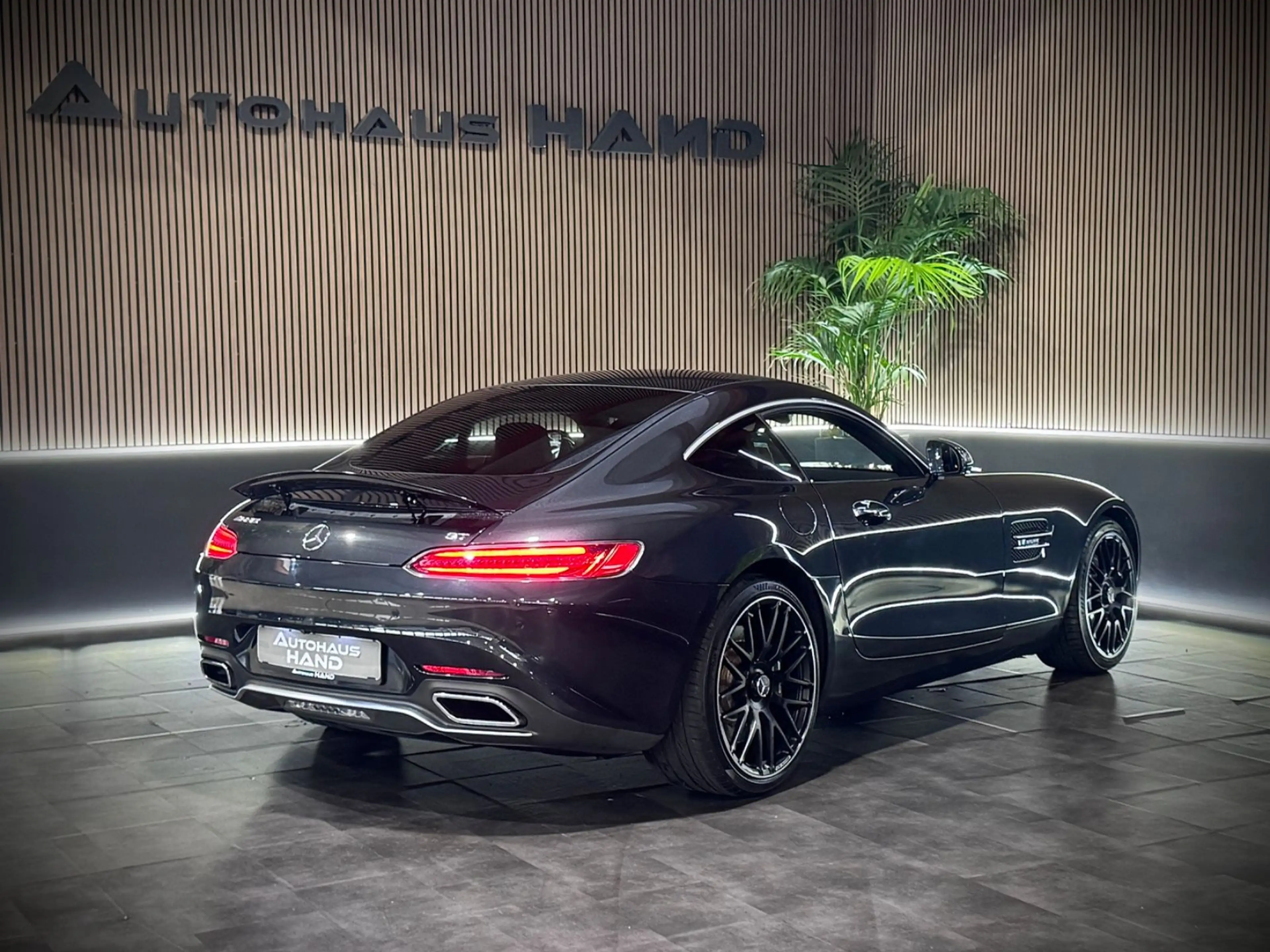 Mercedes-Benz AMG GT *4.0*COUPE*PANO*7G*BURMESTER*KAMERA*2.HD* — photo 7