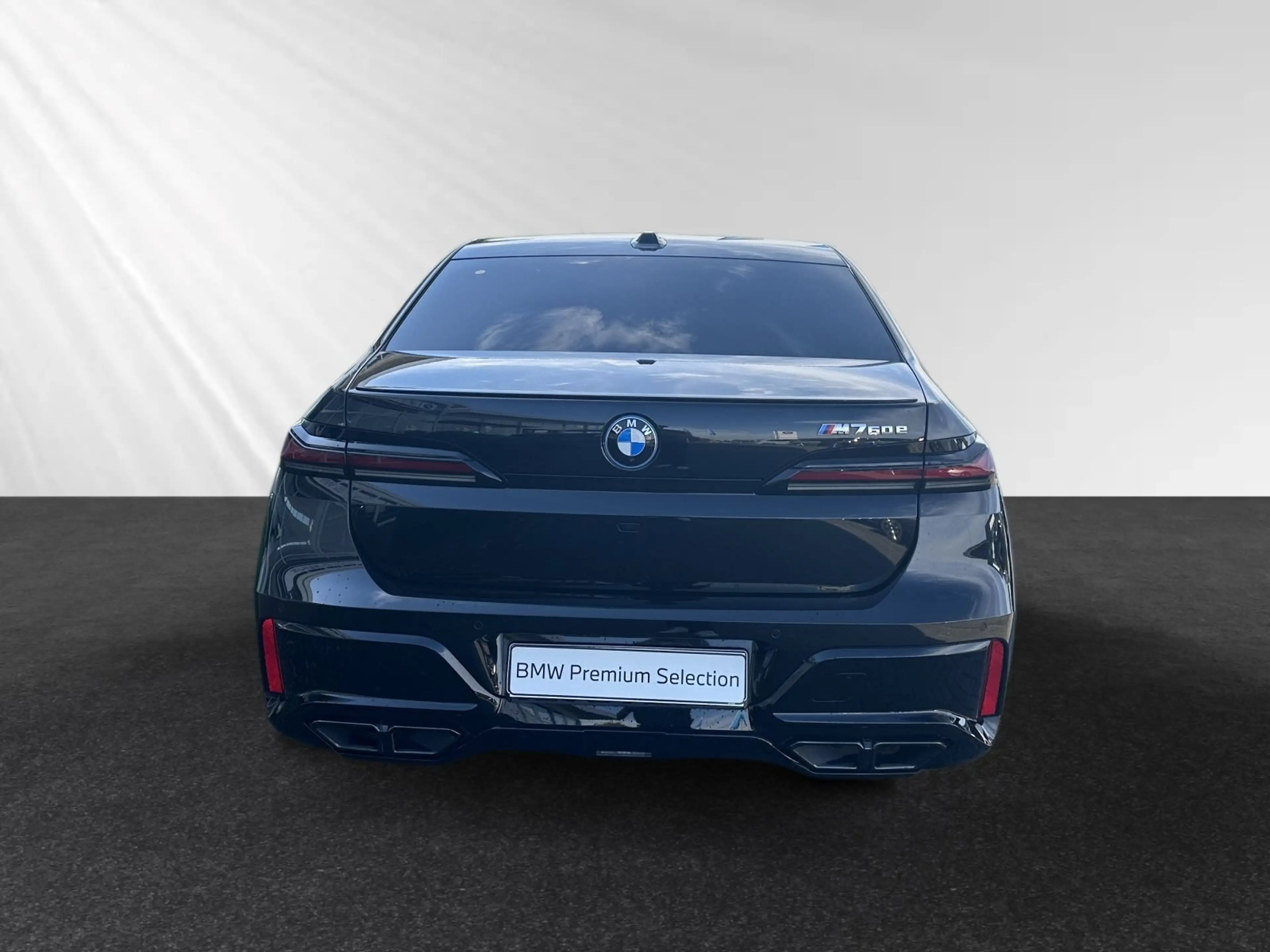 BMW 760 M760e xDrive Fond-Enterteinment|Bowers&Wilkins — photo 7