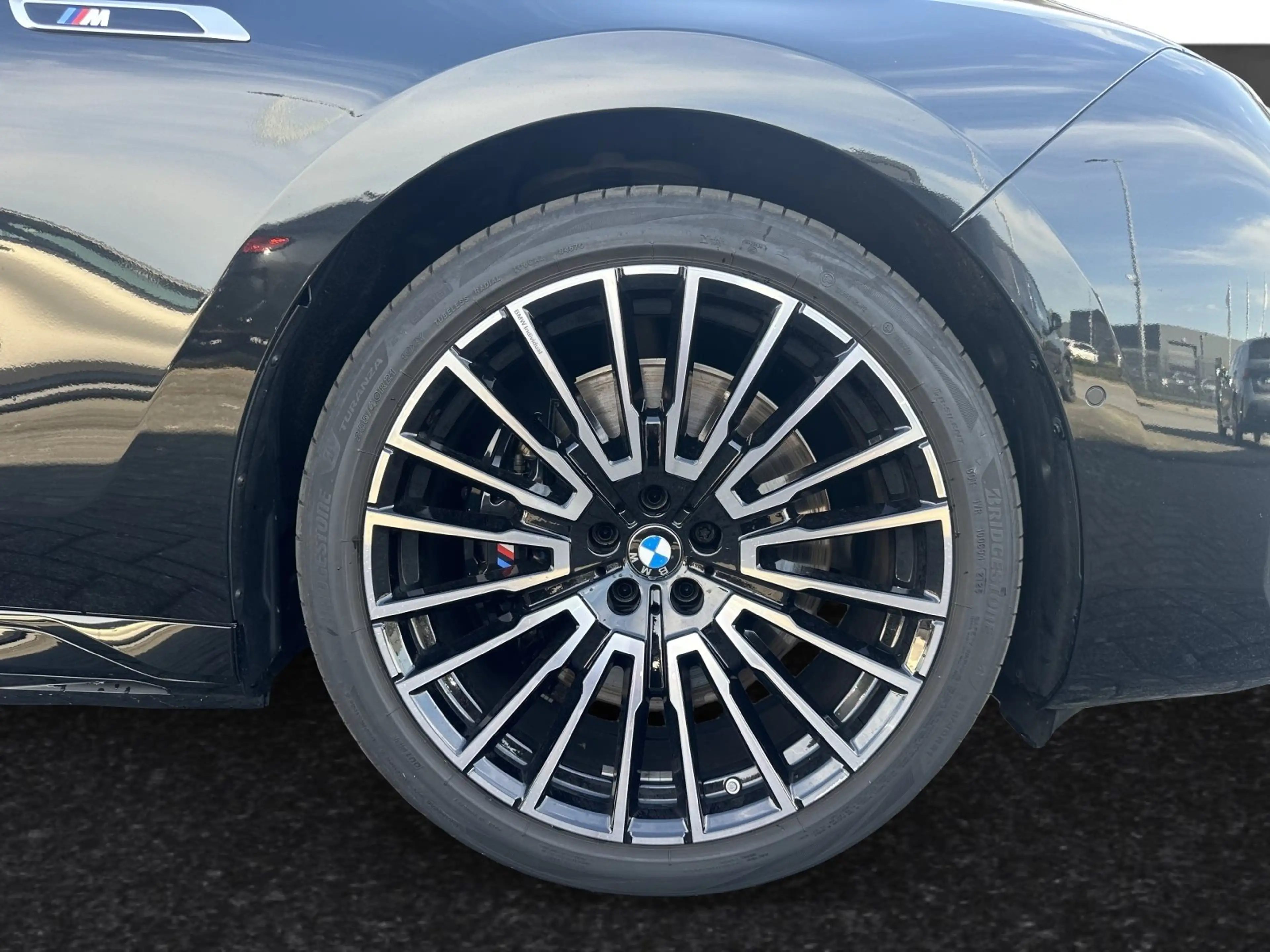 BMW 760 M760e xDrive Fond-Enterteinment|Bowers&Wilkins — photo 8