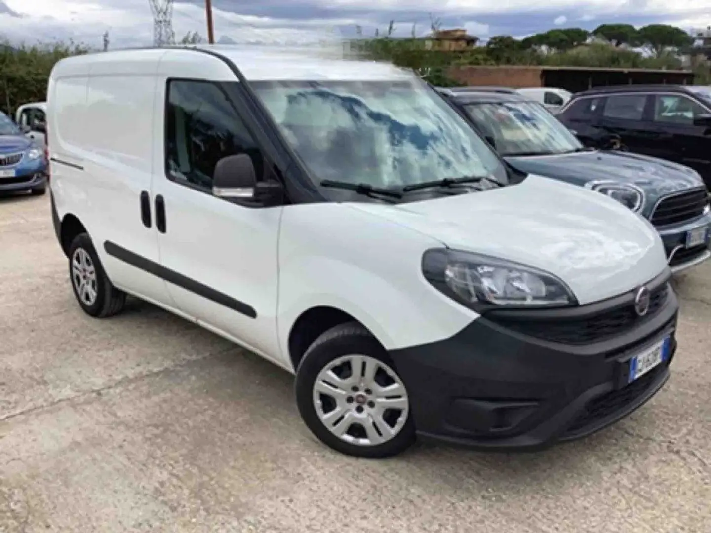 Fiat Doblo Doblò 1.6 MJT 105CV Lounge 3POSTI-Car play 7" Gris - 1