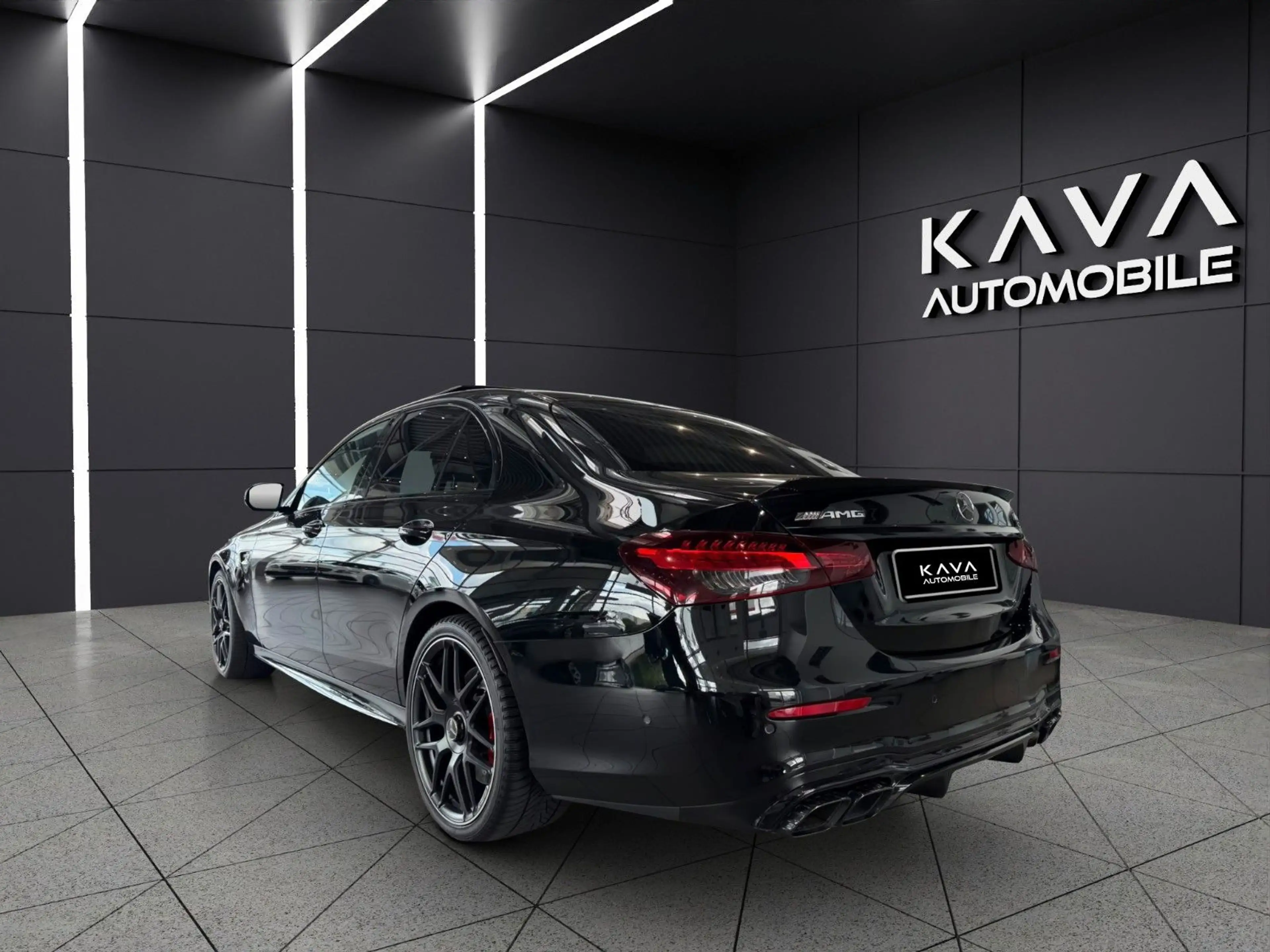 Mercedes-Benz E 63 AMG E 63s AMG HUD*360°*Burmester*Pano*Nappa — photo 4