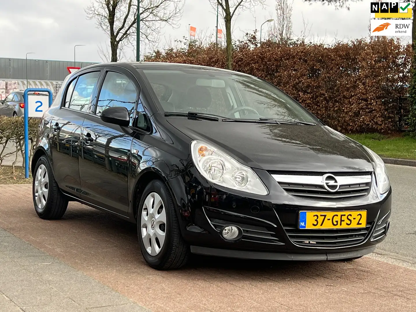 Opel Corsa 1.4 *NAP 85.641KM - loopt niet goed. Zwart - 1