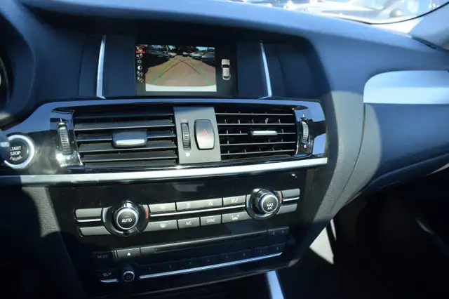 BMW X4 view 5