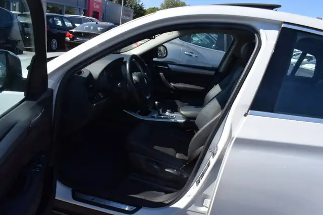 BMW X4 view 7