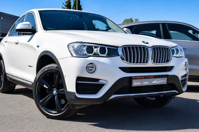 BMW X4 view 18