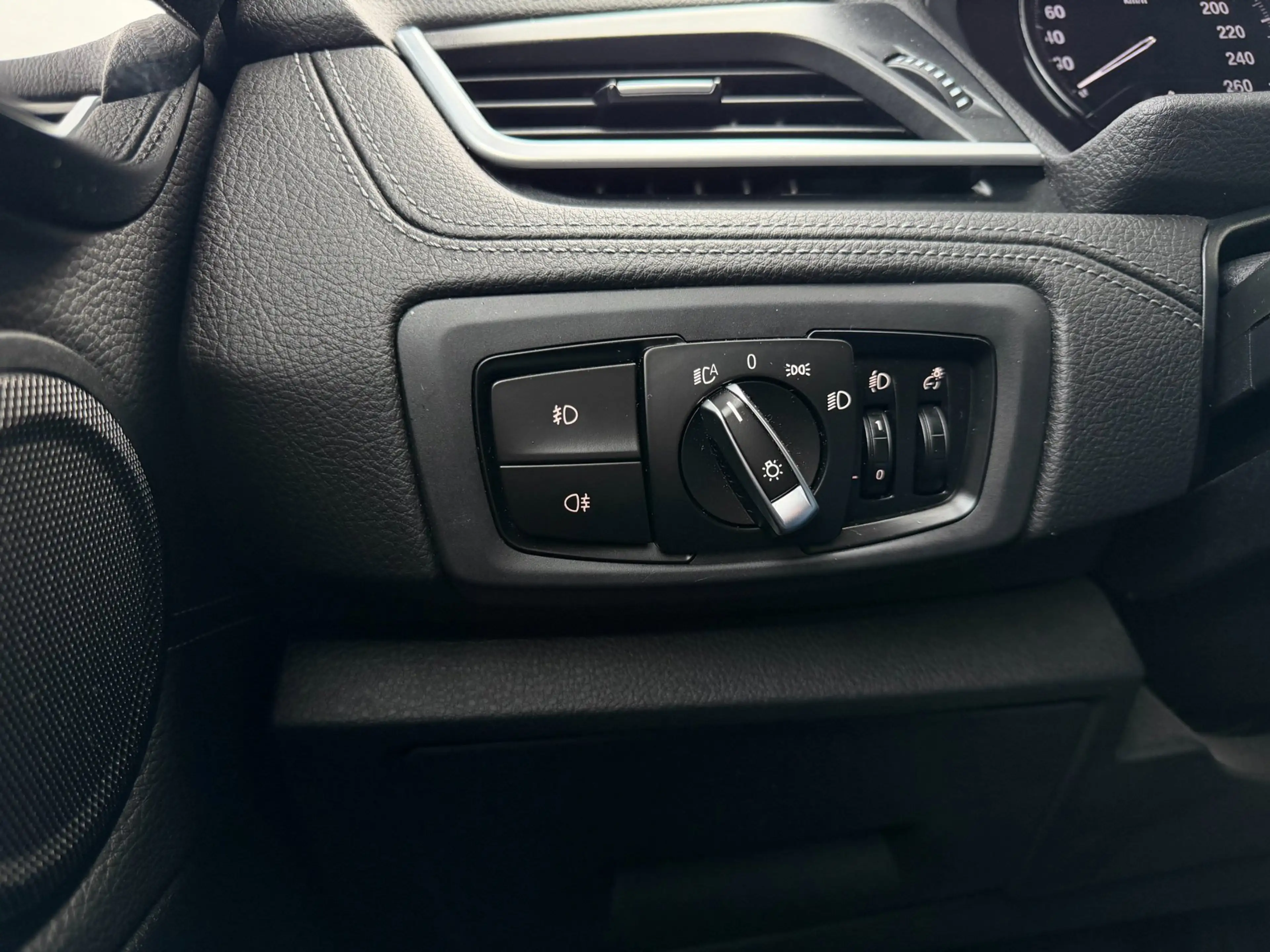 BMW 218 2-serie Active Tourer 218i Executive — photo 16