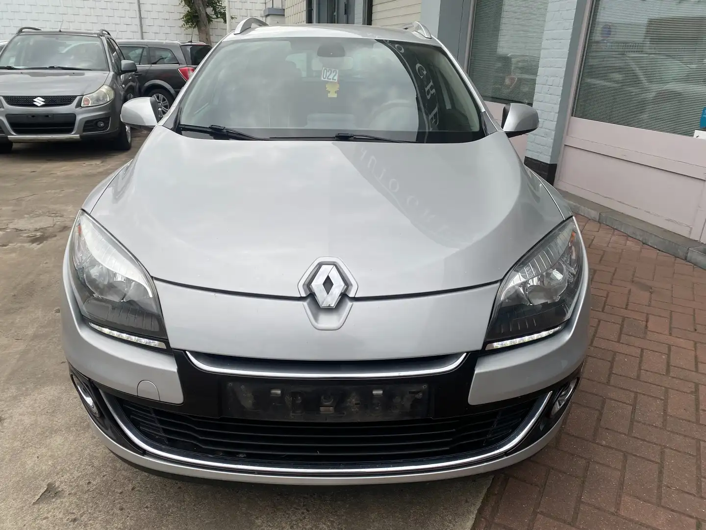 Renault Megane Mégane SW 1.5 dCi **GARANTIE 12 MOIS** Gris - 2