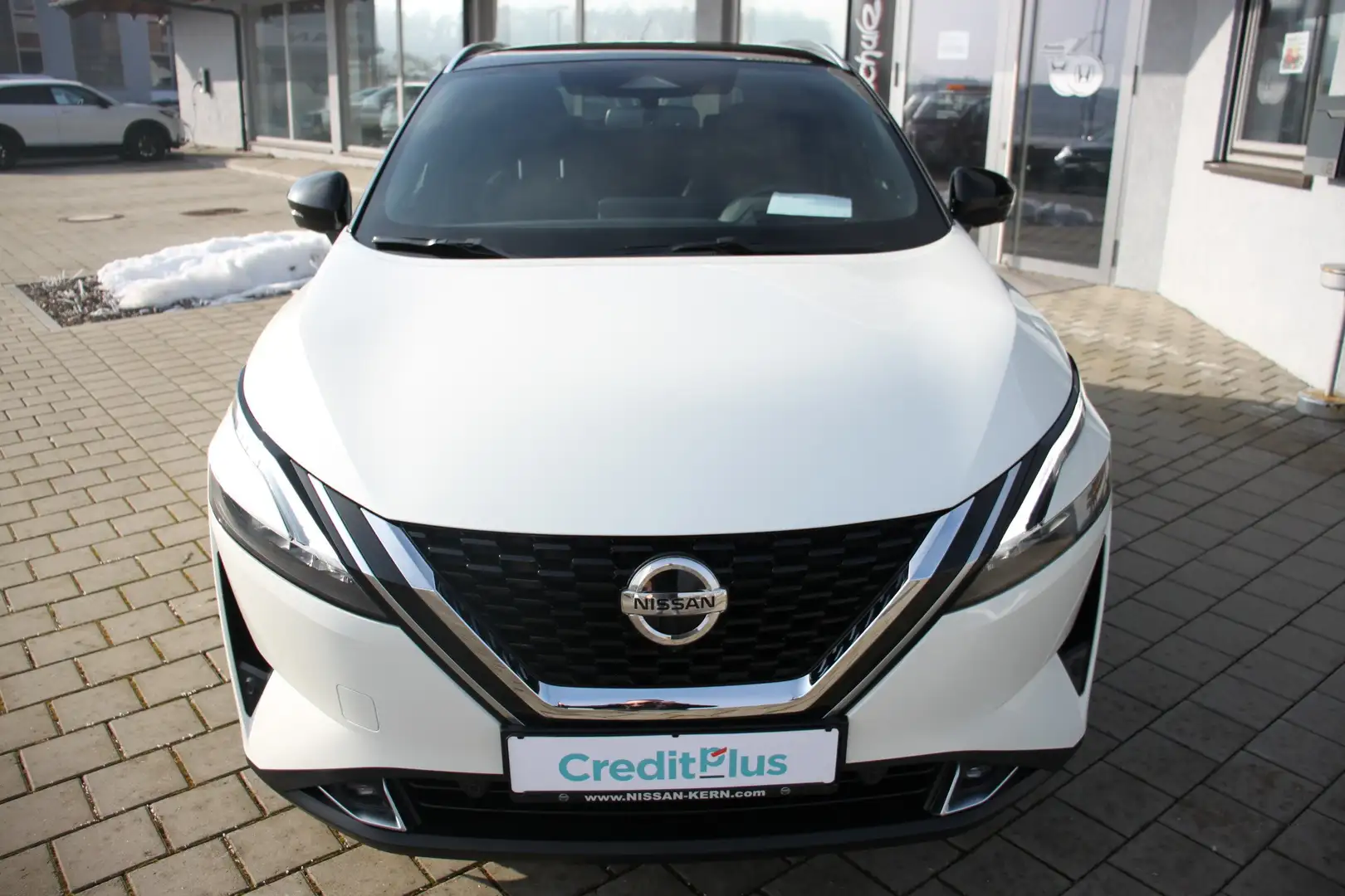 Nissan Qashqai 1.3 Tekna+ DIG-T MHEV Weiß - 2