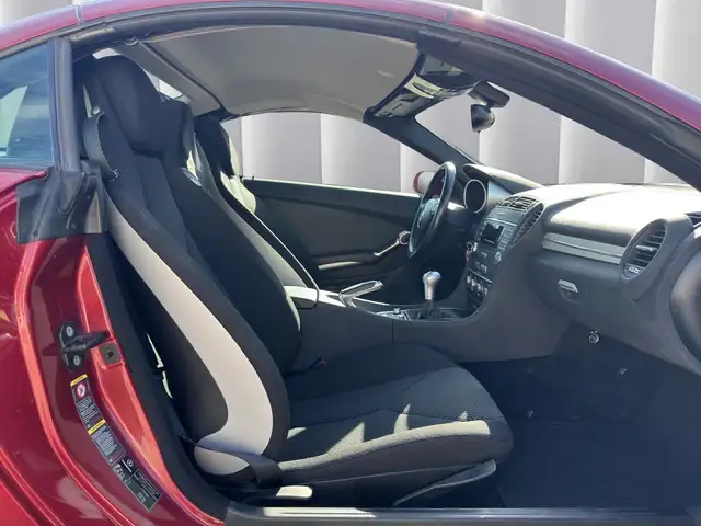 Mercedes-Benz SLK view 15