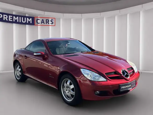 Mercedes-Benz SLK view 7