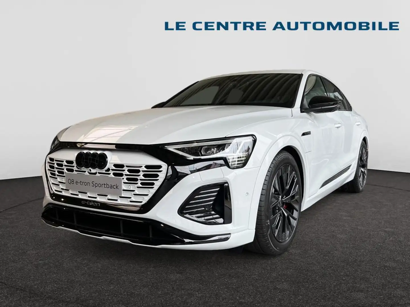 Audi Q8 e-tron Sportback Audi Q8 Sportback e-tron Competition 55 White - 1