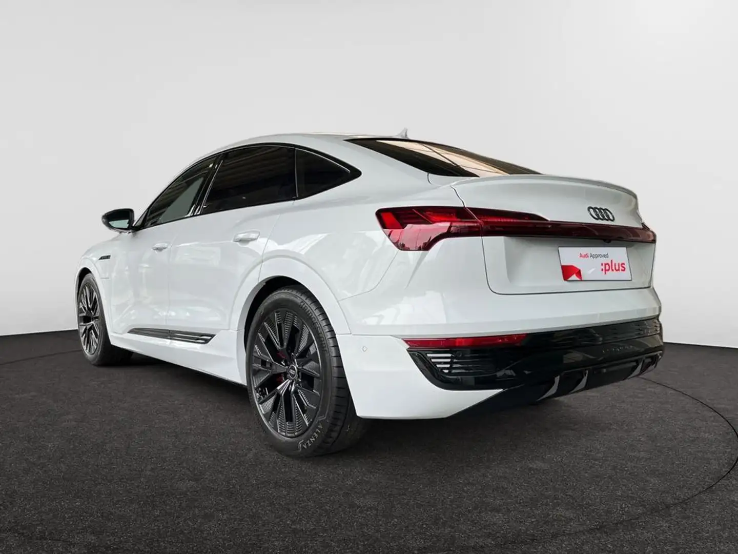 Audi Q8 e-tron Sportback Audi Q8 Sportback e-tron Competition 55  White - 2