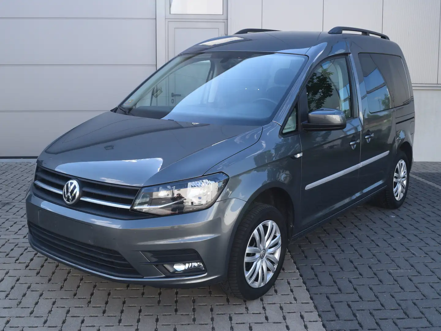 Volkswagen Caddy 1.4 TSI DSG Gris - 1