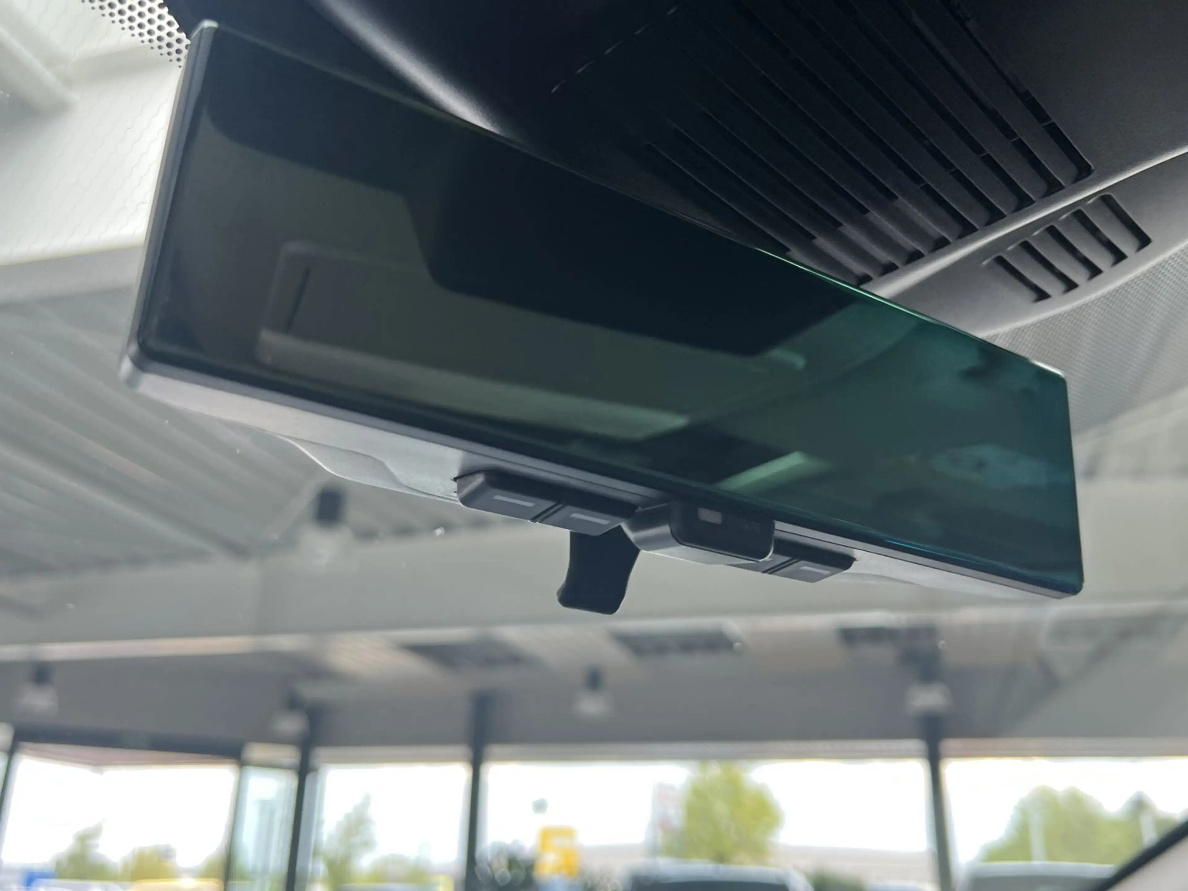 Nissan X-Trail e-Power e-4orce Tekna+ Panorama Carplay — photo 12