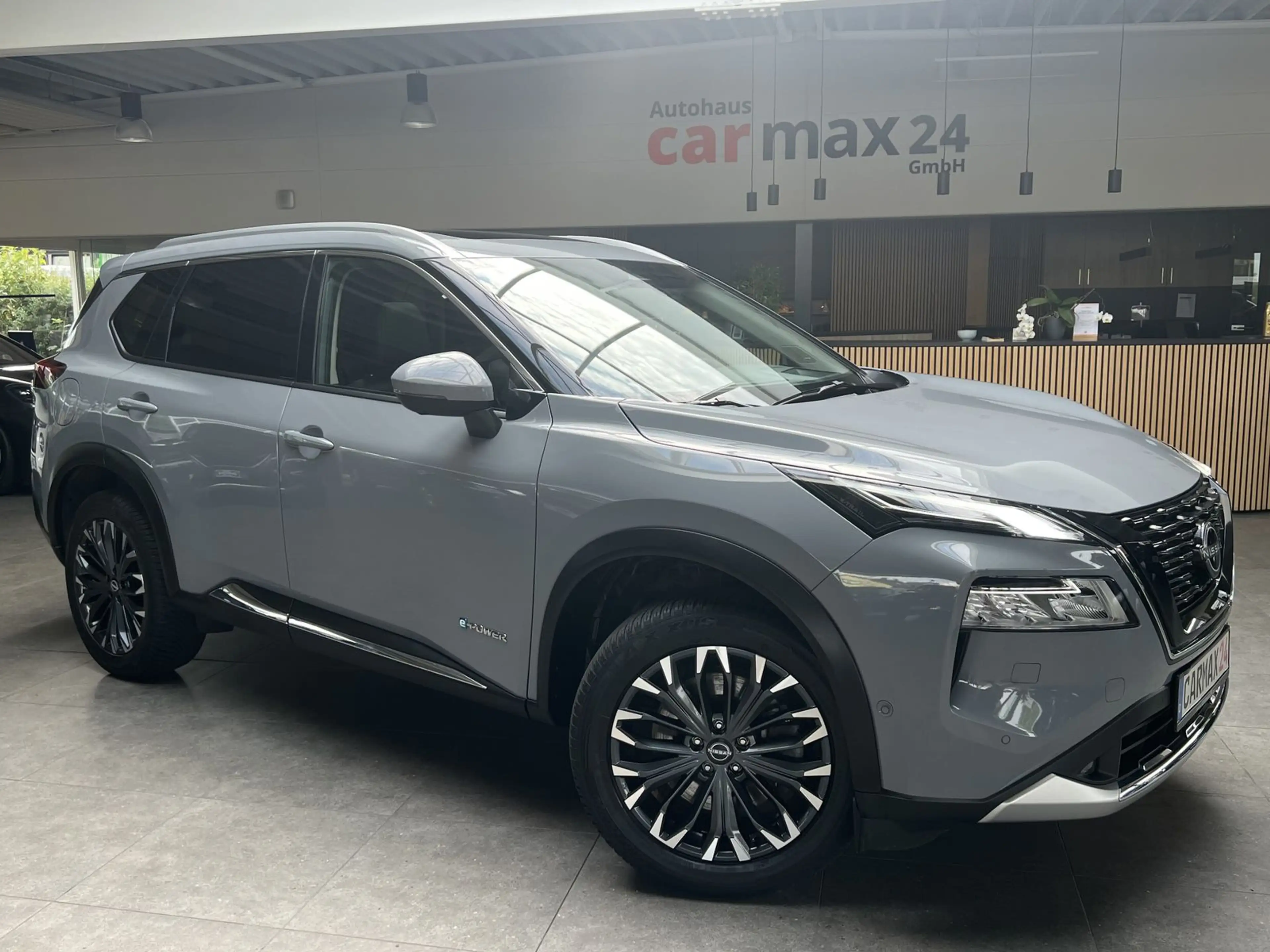 Nissan X-Trail e-Power e-4orce Tekna+ Panorama Carplay