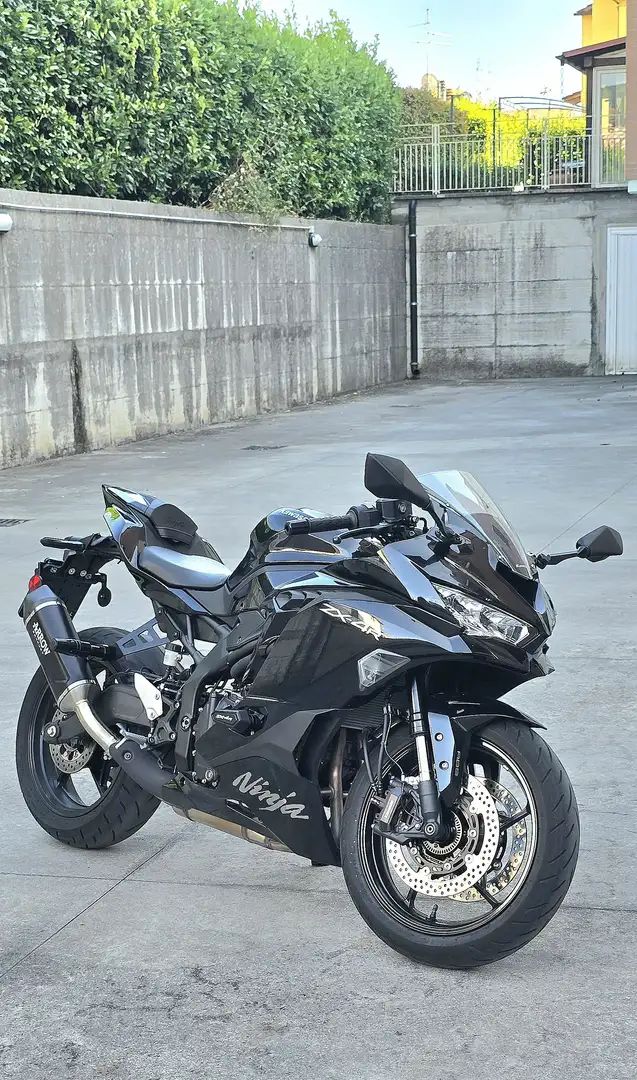 Kawasaki Ninja ZX-4RR ZX- 4R MY 2025 Motore Omologato Euro 5+ Nero - 2