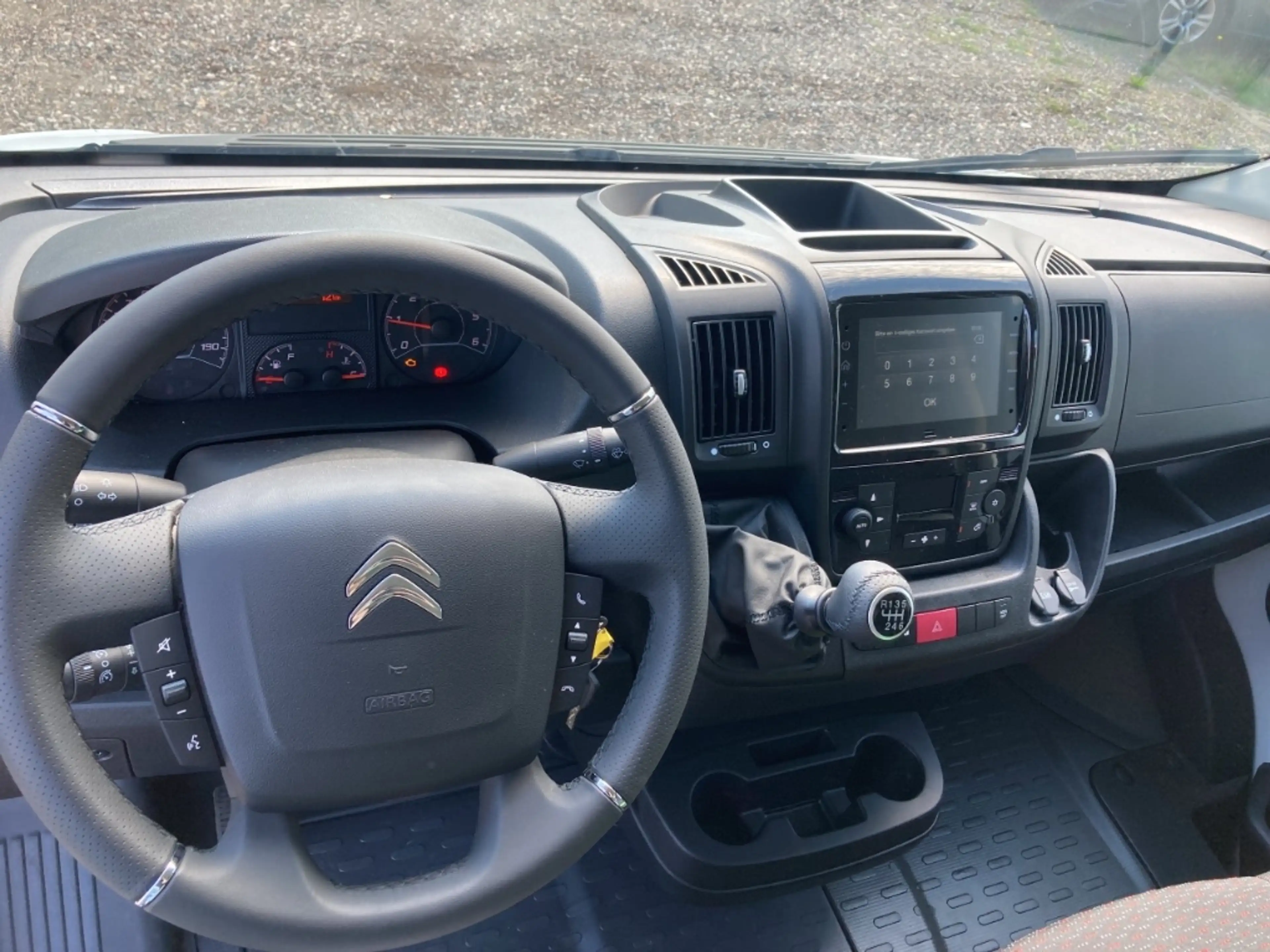 Citroen Jumper Grossraumkasten 35 L4H2 Navi Kamera PDC — photo 15