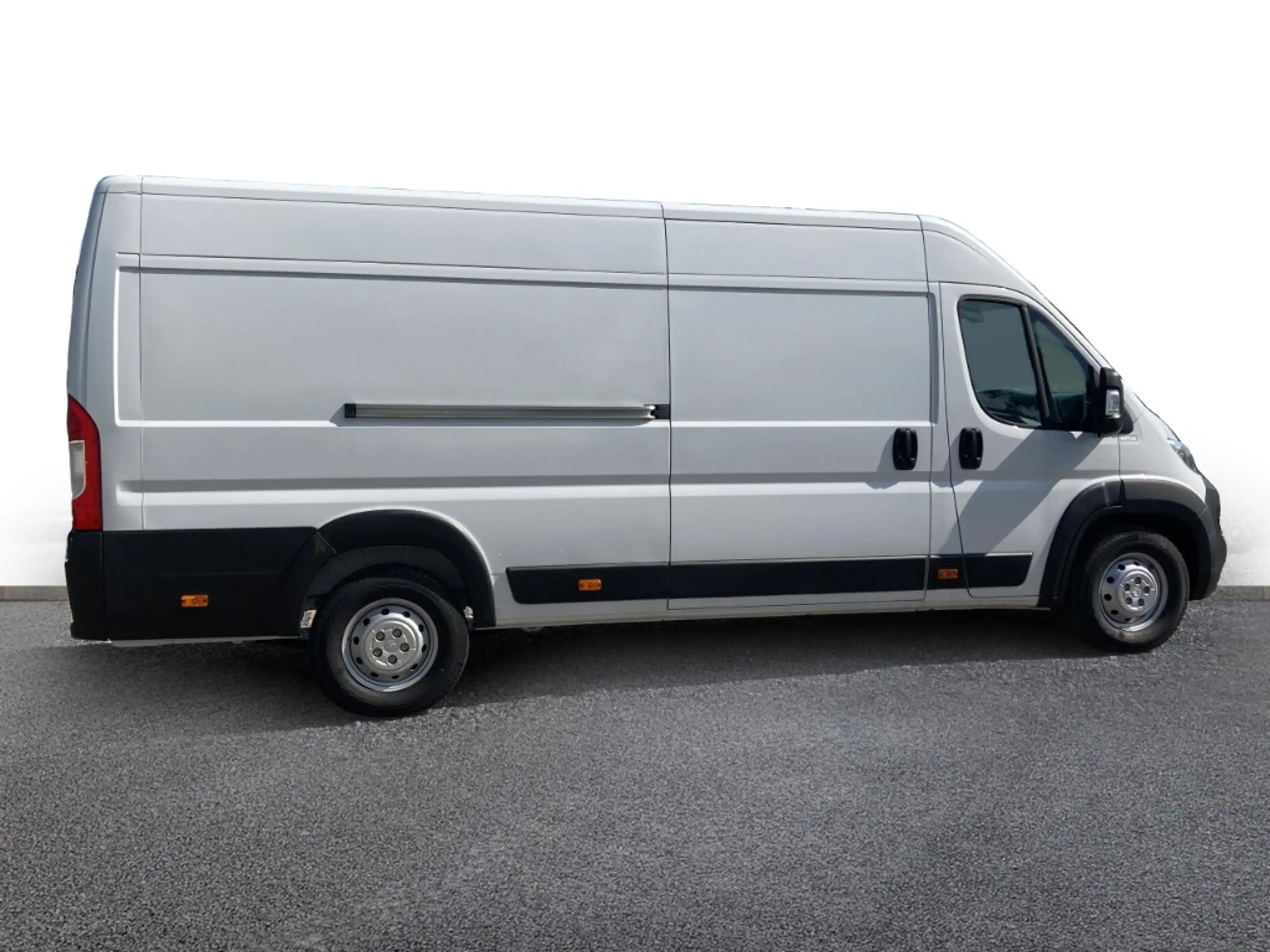 Citroen Jumper Grossraumkasten 35 L4H2 Navi Kamera PDC — photo 8