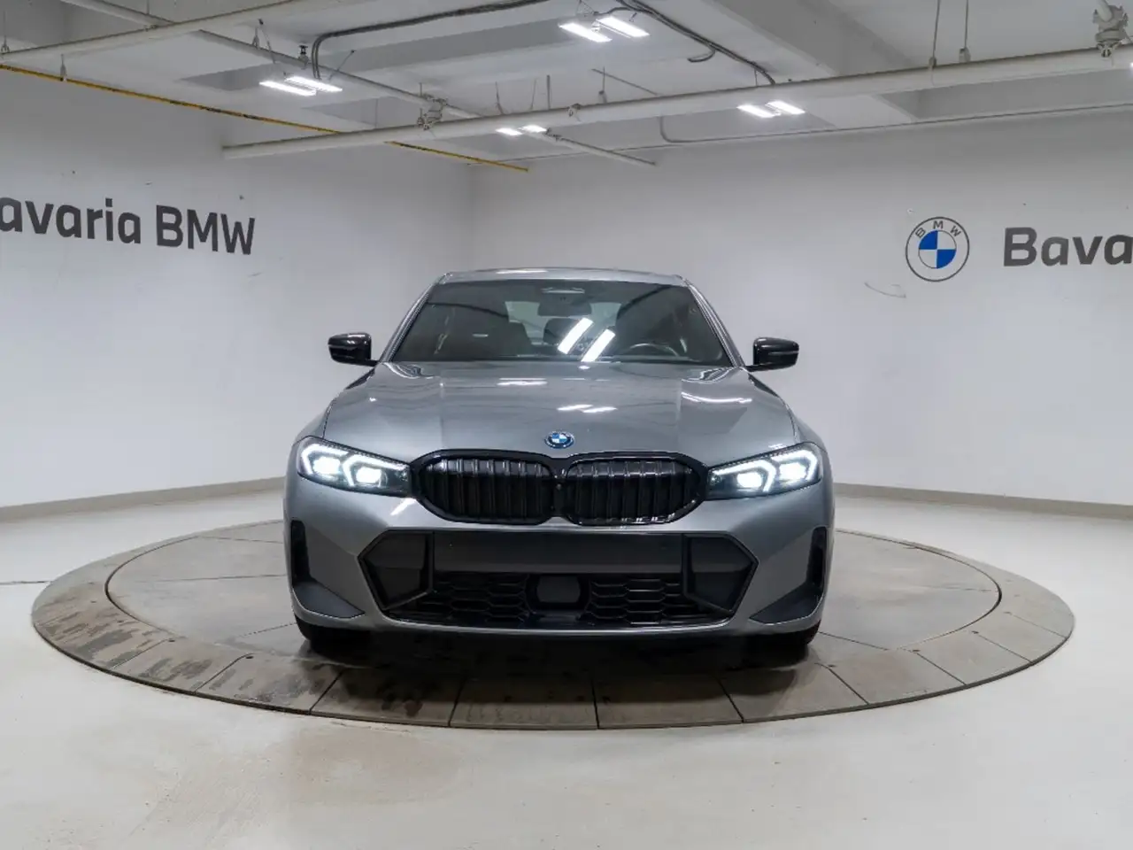 BMW 3 Series photo BMW 3 Series