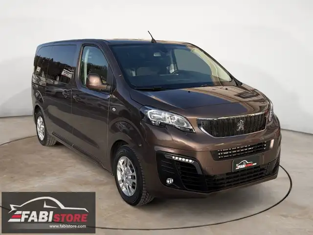 Peugeot Traveller 2.0 BlueHDi 150 Cv Business Standard 9 Posti - DOPPIA PORTA