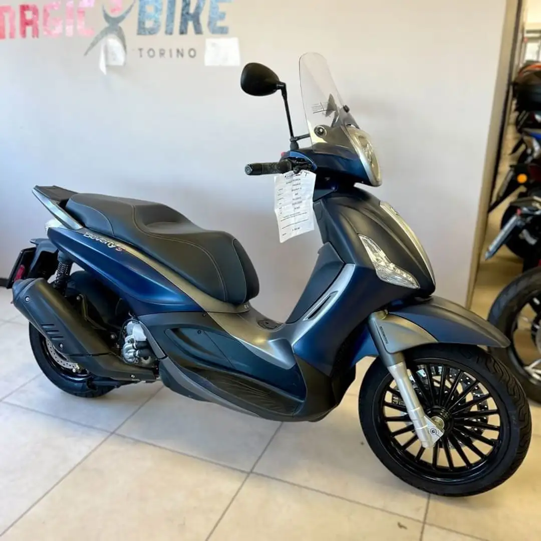 Piaggio Beverly 300 - 1