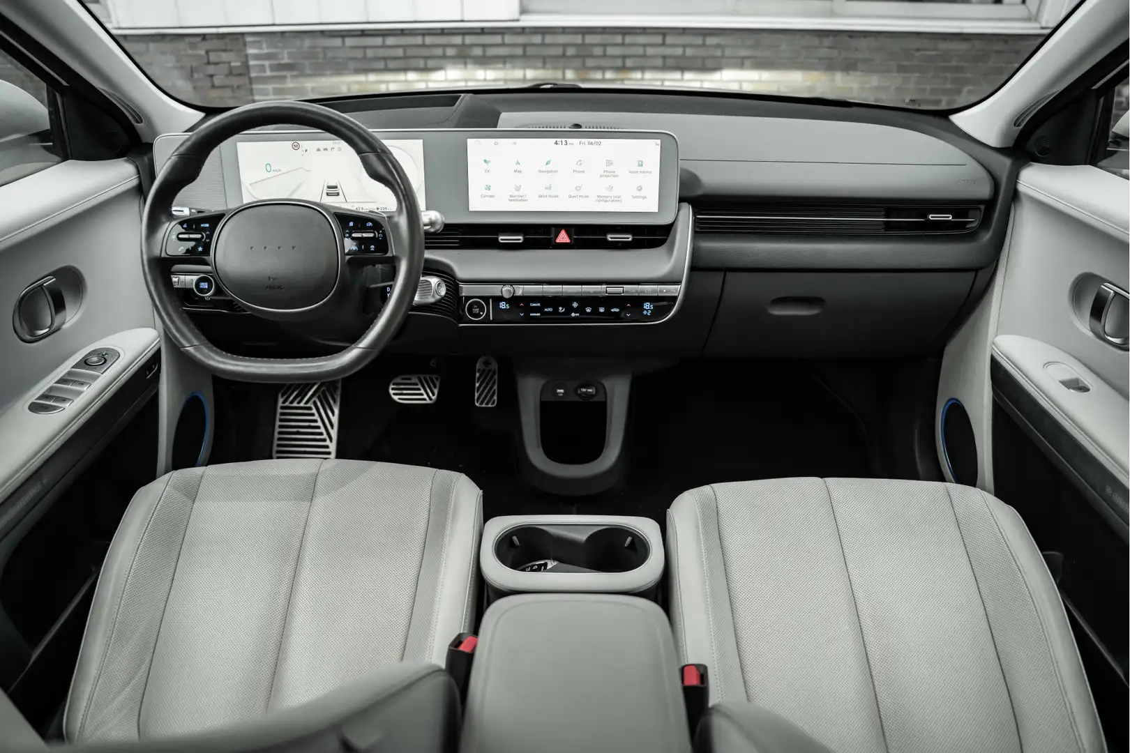 Hyundai IONIQ 5 Lounge 73kWh | Relax Pakket | Trekhaak | 20"LMV | Grau - 2