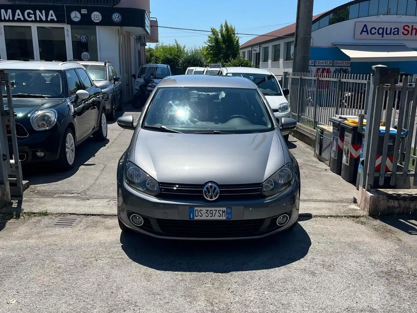 Volkswagen Golf Golf VI 2008 5p 2.0 tdi Comfortline NESSUN VINCOLO Grigio - 1