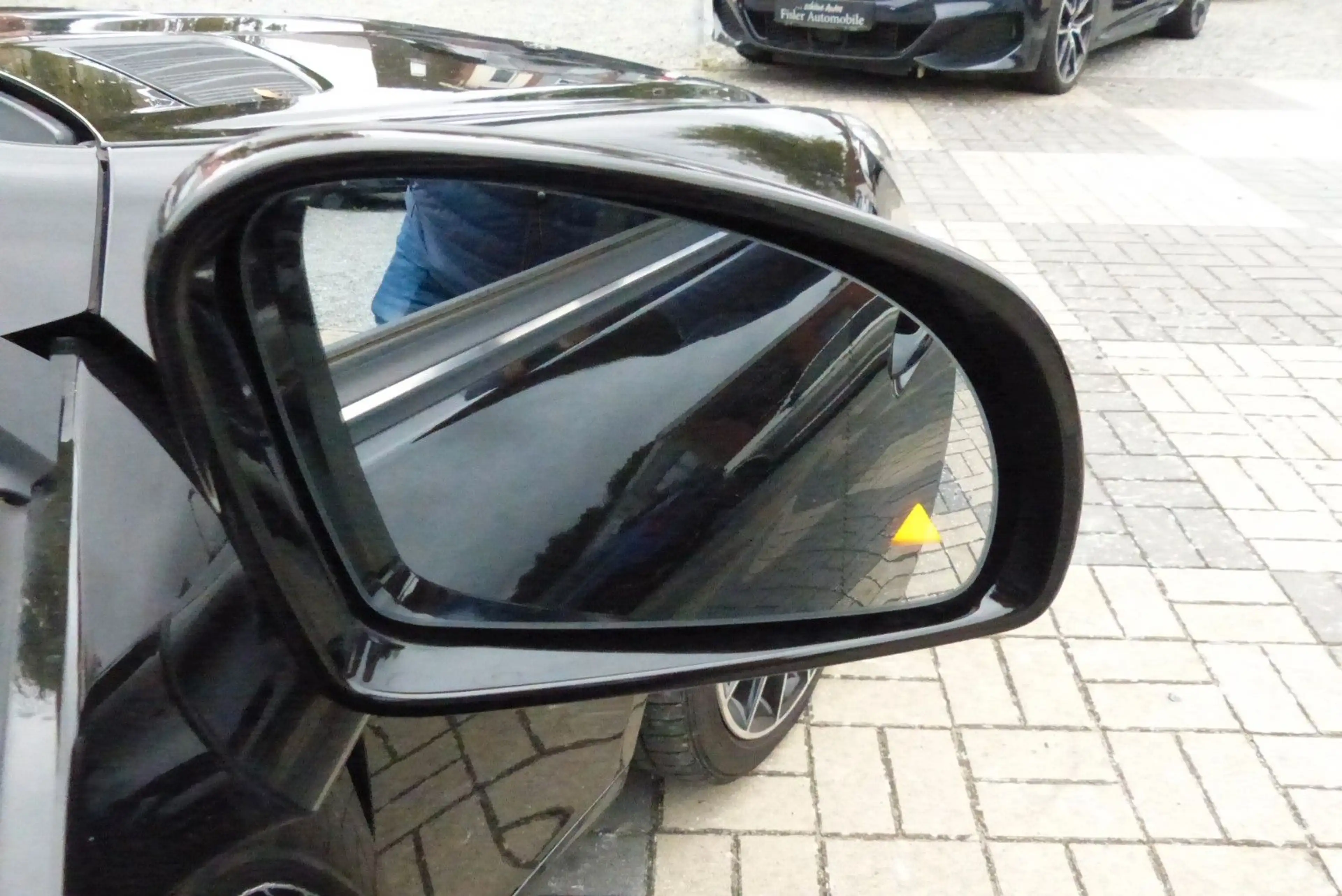Mercedes-Benz SLC 200 AMG Sportpaket edle Farbkombination — photo 13