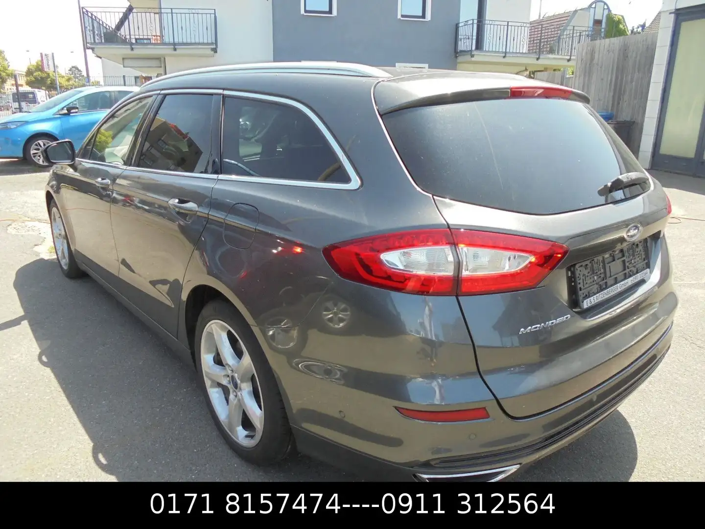 Ford Mondeo Turnier Titanium Gris - 2