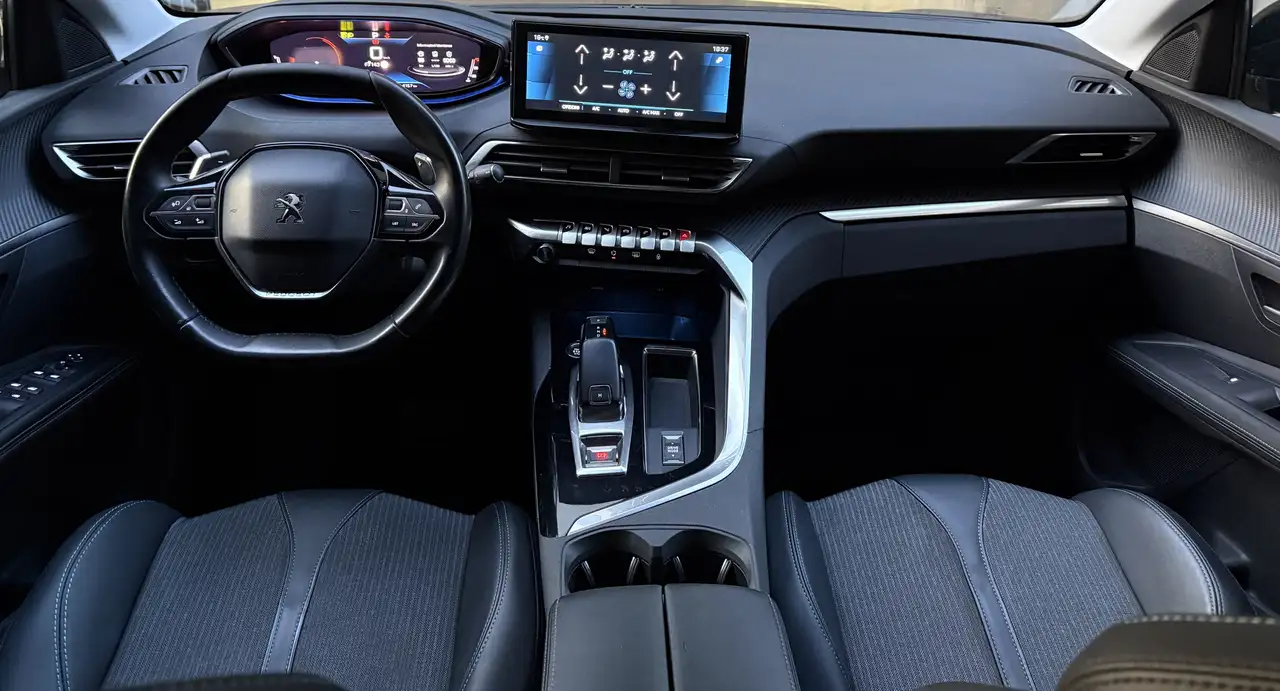 Peugeot 3008 1.5 bluehdi Allure Pack s&s 130cv eat8 9