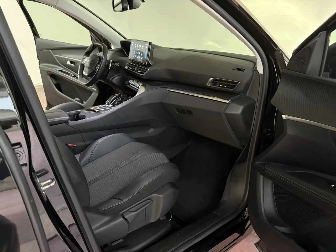 Peugeot 3008 1.5 bluehdi Allure Pack s&s 130cv eat8 13